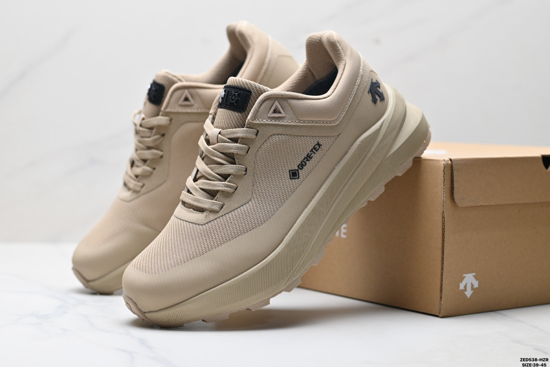 270 迪桑特DESCENTE DUALS GTX GORE-TEX 时尚 舒适 百搭 防滑耐磨 低帮休闲鞋 D5131DSN24-Chinese  UA Cheap High Quatity Brand  Clothes Bags handbags Sneakers wholesale wholesaler seller from China Factory suppliers Fashion Clothing  Shoes best Quality Beautiful Price  270 迪桑特DESCENTE DUALS GTX GORE-TEX 时尚 舒适 百搭 防滑耐磨 低帮休闲鞋 D5131DSN24