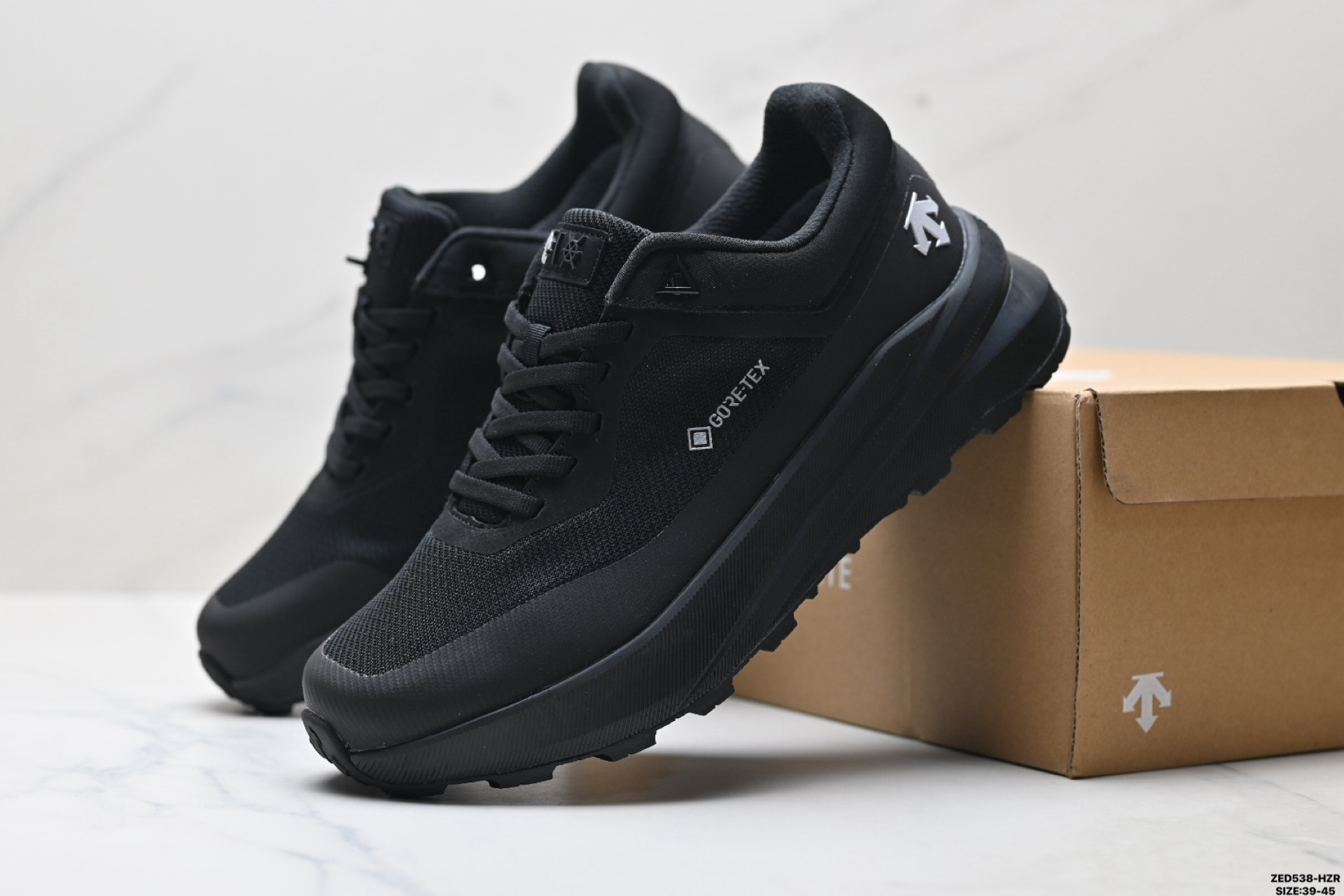 270 迪桑特DESCENTE DUALS GTX GORE-TEX 时尚 舒适 百搭 防滑耐磨 低帮休闲鞋 D5131DSN24-Chinese  UA Cheap High Quatity Brand  Clothes Bags handbags Sneakers wholesale wholesaler seller from China Factory suppliers Fashion Clothing  Shoes best Quality Beautiful Price  270 迪桑特DESCENTE DUALS GTX GORE-TEX 时尚 舒适 百搭 防滑耐磨 低帮休闲鞋 D5131DSN24