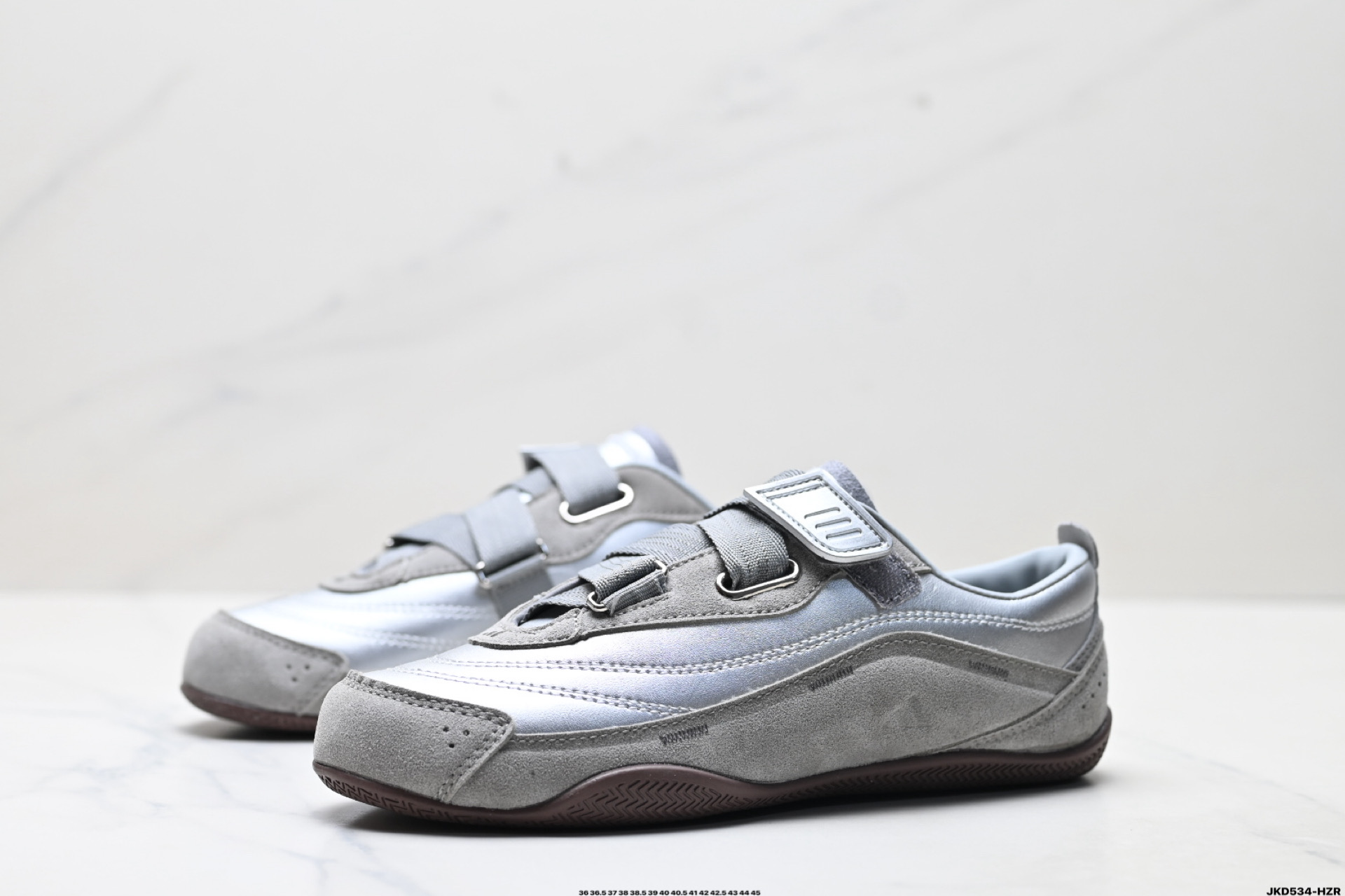 ADID皮革 FOS URBAN REVERIE 舒适百搭 耐磨低帮 阿迪达斯 生活休闲鞋 JQ9392-莆田鞋,莆田鞋货源,高仿鞋,高仿鞋货源,安福档口,莆田高仿鞋,莆田鞋批发,高仿鞋批发,莆田高仿运动鞋,高仿运动鞋,莆田运动鞋 ADID皮革 FOS URBAN REVERIE 舒适百搭 耐磨低帮 阿迪达斯 生活休闲鞋 JQ9392