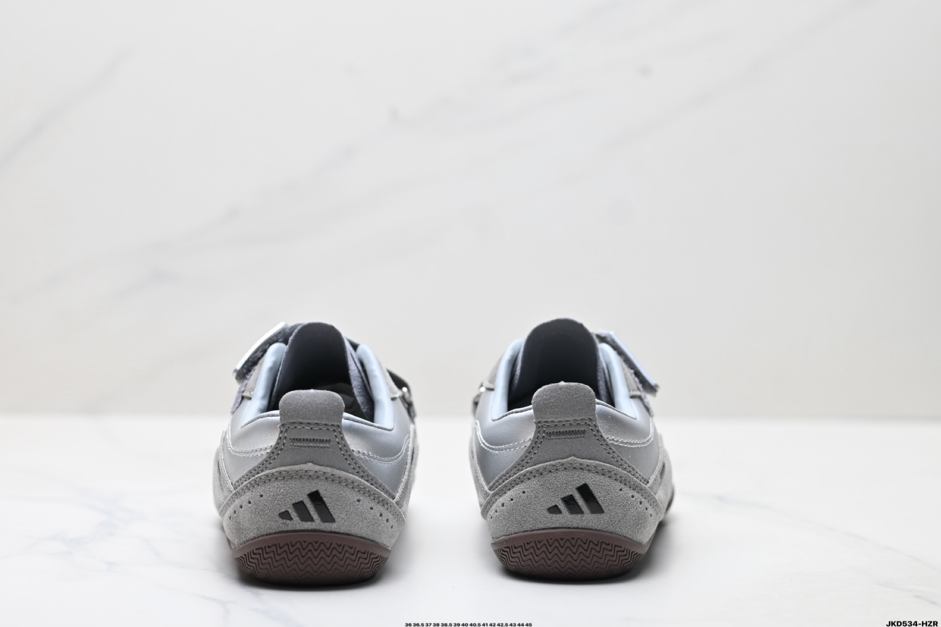 ADID皮革 FOS URBAN REVERIE 舒适百搭 耐磨低帮 阿迪达斯 生活休闲鞋 JQ9392-莆田鞋,莆田鞋货源,高仿鞋,高仿鞋货源,安福档口,莆田高仿鞋,莆田鞋批发,高仿鞋批发,莆田高仿运动鞋,高仿运动鞋,莆田运动鞋 ADID皮革 FOS URBAN REVERIE 舒适百搭 耐磨低帮 阿迪达斯 生活休闲鞋 JQ9392