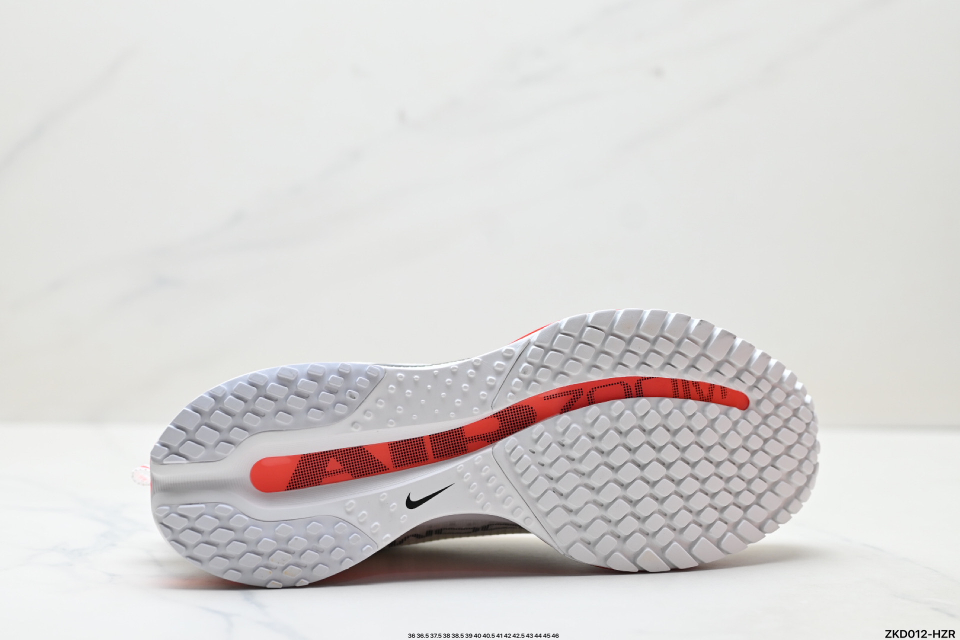 Nike Air Zoom Pegasus Premium 耐克 新款气垫缓震休闲跑步鞋 HQ2592-101