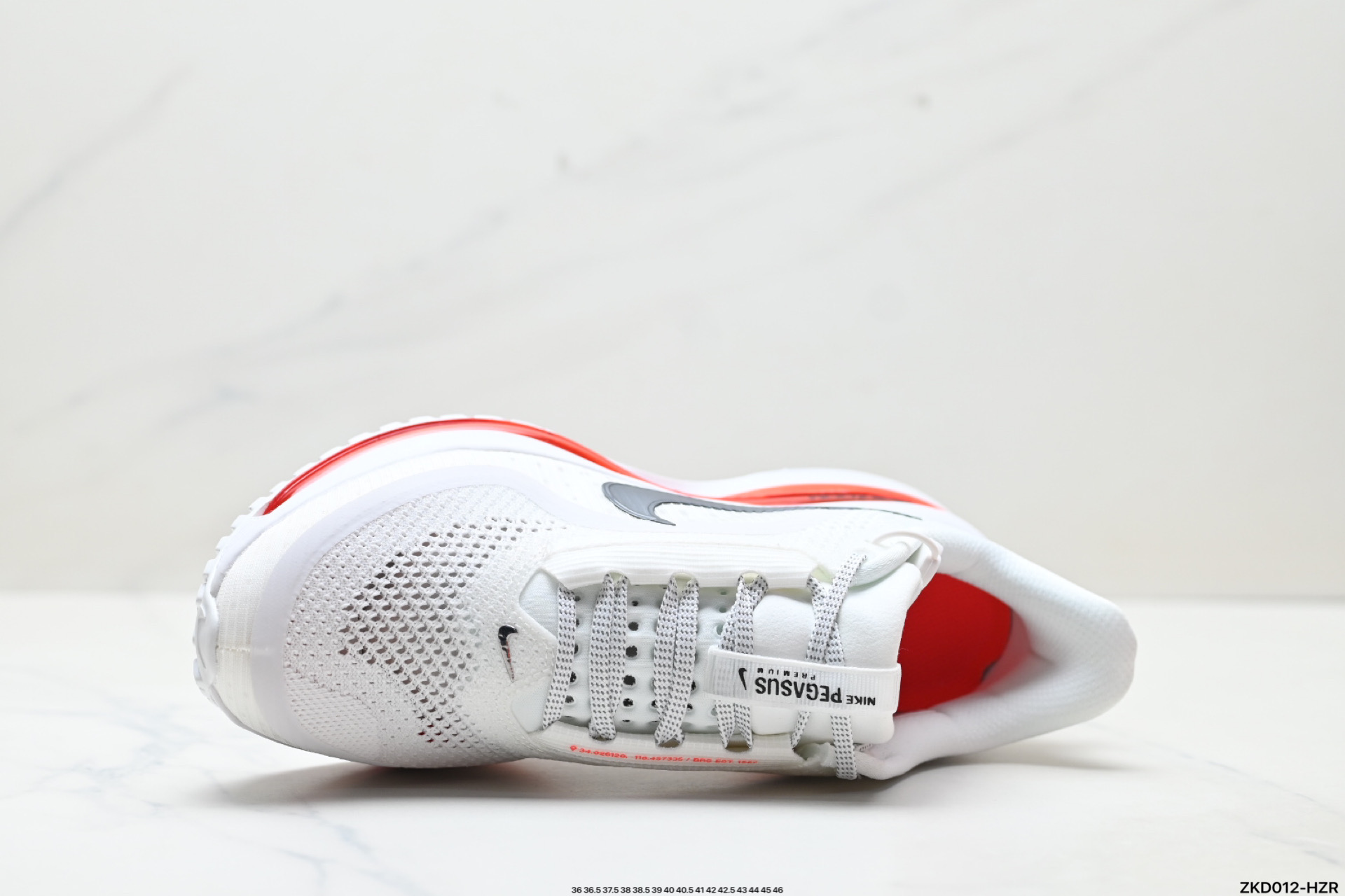 Nike Air Zoom Pegasus Premium 耐克 新款气垫缓震休闲跑步鞋 HQ2592-101