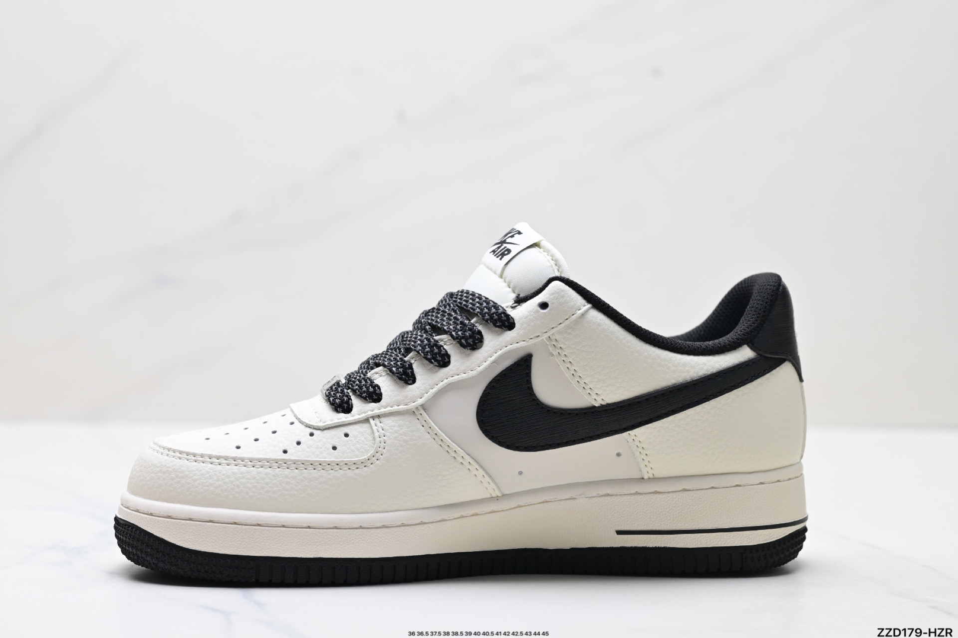 NIKE AIR FORCE 1‘07 LV8 SM6668-105