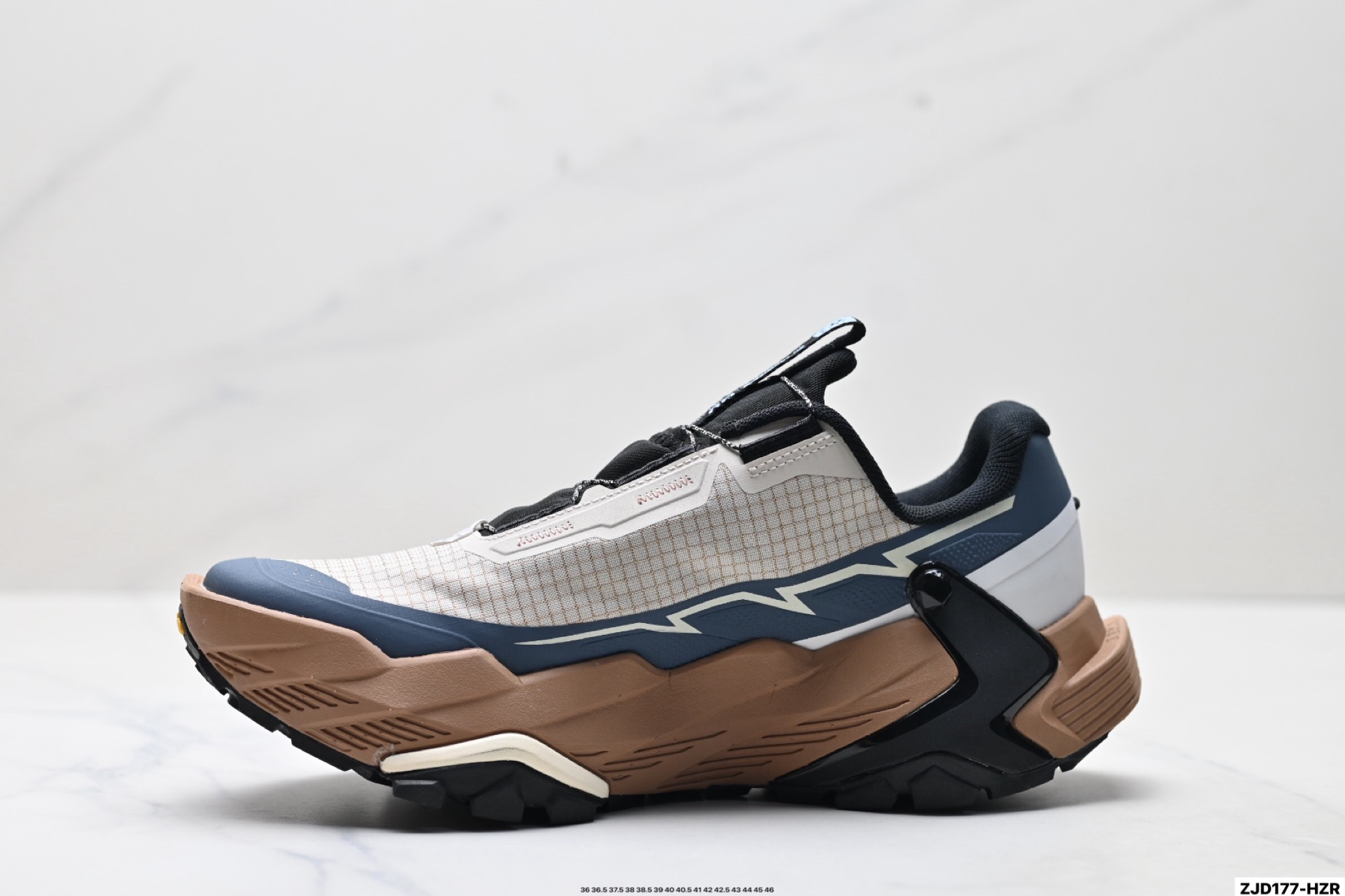 凯乐石 KAILFUGA DU BOA 大坡王轻越野徒步网布TPU减震防滑透气支撑回弹 低帮 超强抓地力登山鞋 KS2413107