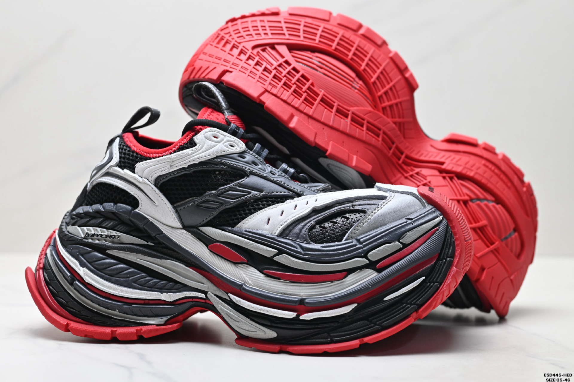 Balenciaga巴黎世家 Platform Reduced 圆头厚底 低帮老爹鞋  821135 WPLTF 1160