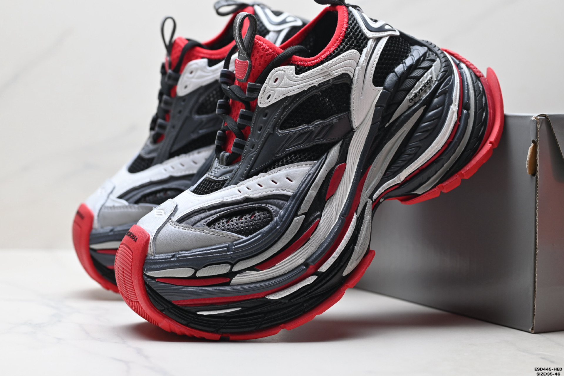 Balenciaga巴黎世家 Platform Reduced 圆头厚底 低帮老爹鞋  821135 WPLTF 1160