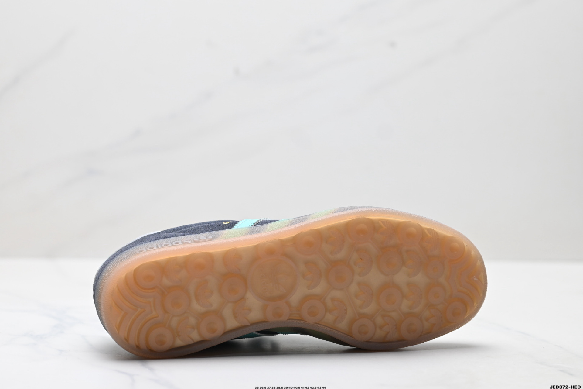 AdidOriginals Gazelle Indoor 三叶草休闲防滑耐磨低帮板鞋  JI2587-莆田鞋,莆田鞋货源,高仿鞋,高仿鞋货源,安福档口,莆田高仿鞋,莆田鞋批发,高仿鞋批发,莆田高仿运动鞋,高仿运动鞋,莆田运动鞋 AdidOriginals Gazelle Indoor 三叶草休闲防滑耐磨低帮板鞋  JI2587