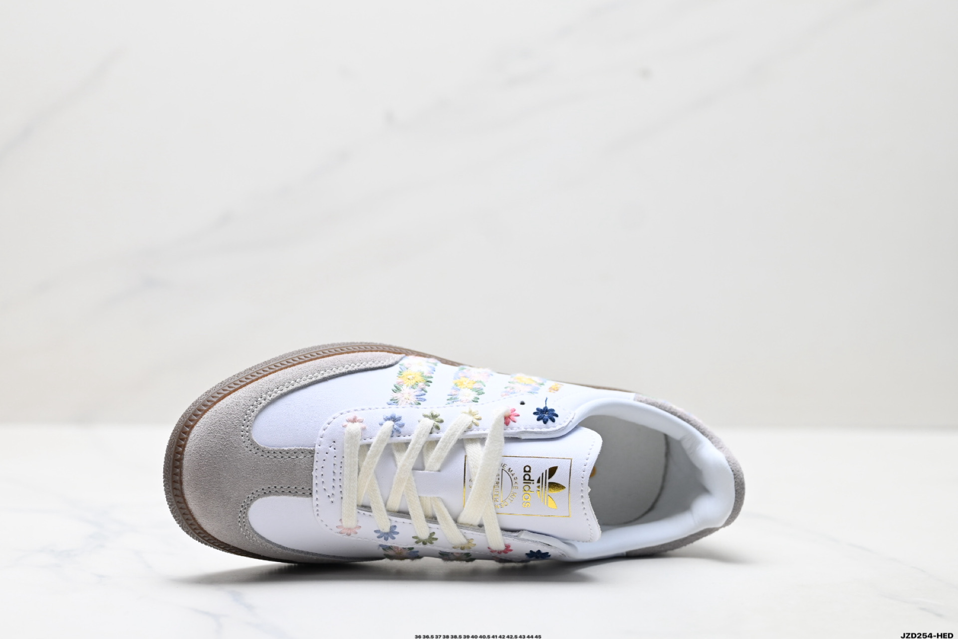 AdidOriginals Samba OG 桑巴舞系列 阿迪达斯 三叶草 绅士德训足球风百搭低帮休闲运动板鞋 HQ5155-莆田鞋,莆田鞋货源,高仿鞋,高仿鞋货源,安福档口,莆田高仿鞋,莆田鞋批发,高仿鞋批发,莆田高仿运动鞋,高仿运动鞋,莆田运动鞋 AdidOriginals Samba OG 桑巴舞系列 阿迪达斯 三叶草 绅士德训足球风百搭低帮休闲运动板鞋 HQ5155