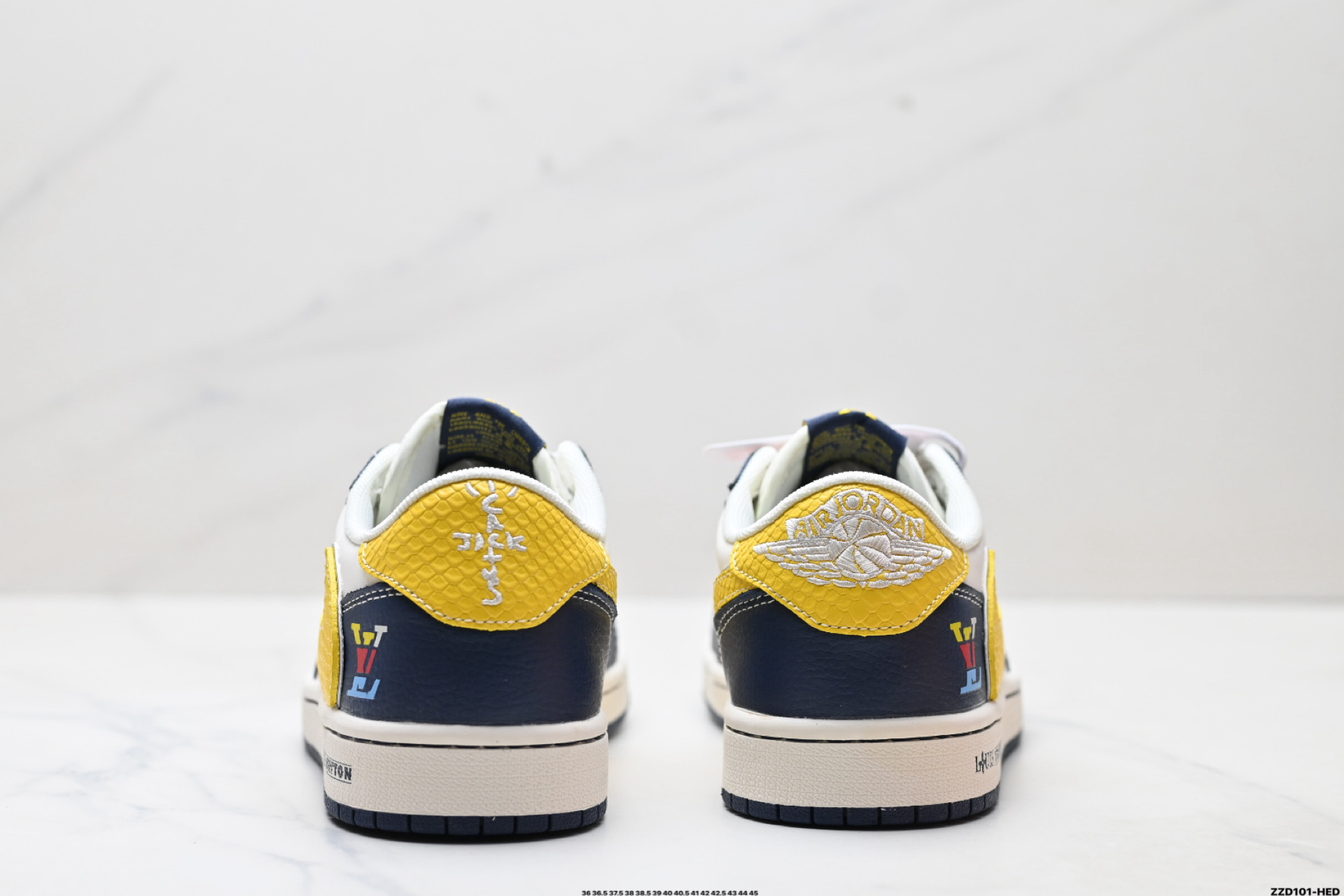 Nike Air Jordan 1 x Travis Scott AJ1倒勾 乔一倒钩 ‘DIY’定制 耐克 低帮文化篮球鞋  HS8068-040-莆田鞋,莆田鞋货源,高仿鞋,高仿鞋货源,安福档口,莆田高仿鞋,莆田鞋批发,高仿鞋批发,莆田高仿运动鞋,高仿运动鞋,莆田运动鞋 Nike Air Jordan 1 x Travis Scott AJ1倒勾 乔一倒钩 ‘DIY’定制 耐克 低帮文化篮球鞋  HS8068-040