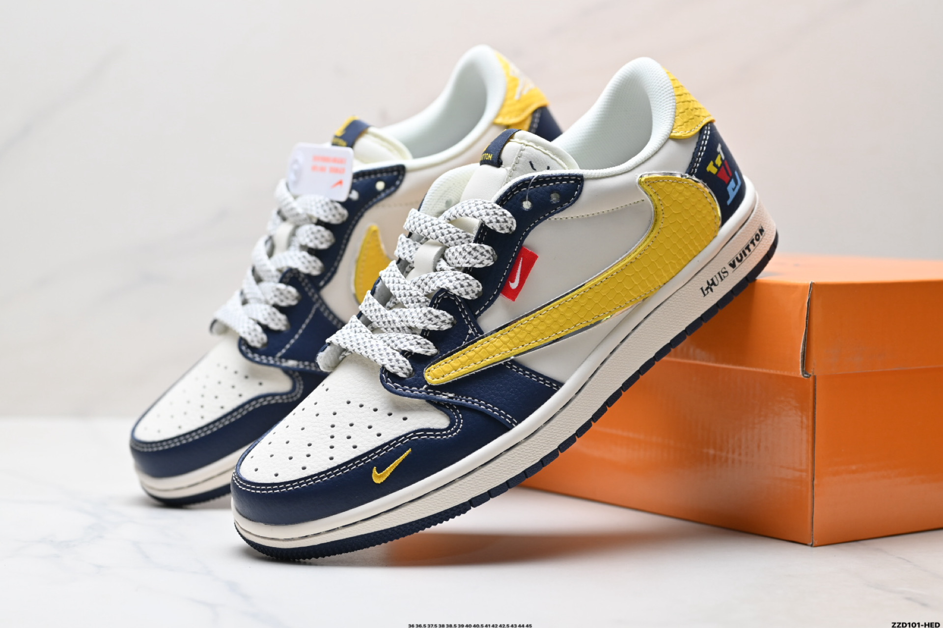 Nike Air Jordan 1 x Travis Scott AJ1倒勾 乔一倒钩 ‘DIY’定制 耐克 低帮文化篮球鞋  HS8068-040-莆田鞋,莆田鞋货源,高仿鞋,高仿鞋货源,安福档口,莆田高仿鞋,莆田鞋批发,高仿鞋批发,莆田高仿运动鞋,高仿运动鞋,莆田运动鞋 Nike Air Jordan 1 x Travis Scott AJ1倒勾 乔一倒钩 ‘DIY’定制 耐克 低帮文化篮球鞋  HS8068-040