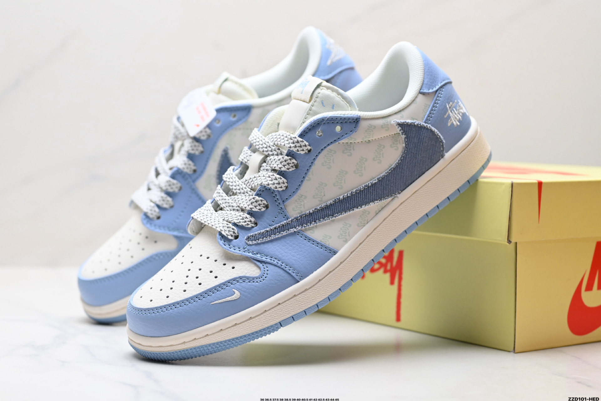 Nike Air Jordan 1 x Travis Scott AJ1倒勾 乔一倒钩 ‘DIY’定制 耐克 低帮文化篮球鞋 HS8068-037