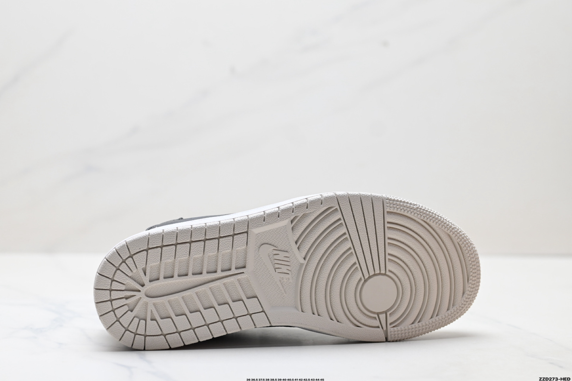 260 Nike Air Jordan 1 x Travis Scott AJ1倒勾 乔一倒钩 ‘DIY’定制 耐克 低帮文化篮球鞋  XD0798-302-Chinese  UA Cheap High Quatity Brand  Clothes Bags handbags Sneakers wholesale wholesaler seller from China Factory suppliers Fashion Clothing  Shoes best Quality Beautiful Price  260 Nike Air Jordan 1 x Travis Scott AJ1倒勾 乔一倒钩 ‘DIY’定制 耐克 低帮文化篮球鞋  XD0798-302