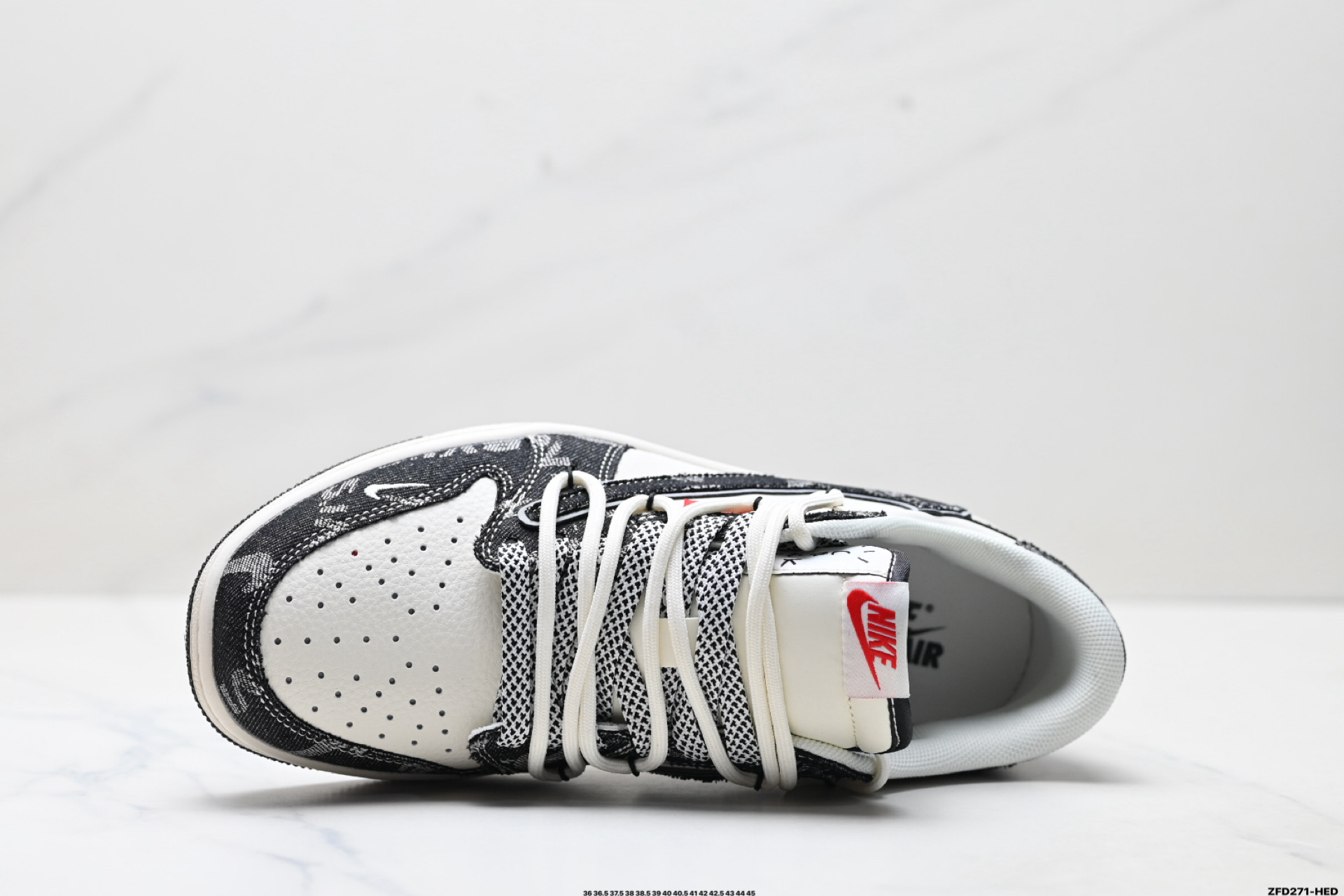 Nike Air Jordan 1 x Travis Scott AJ1倒勾 乔一倒钩 ‘DIY’定制 耐克 低帮文化篮球鞋 HT5088-600