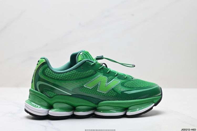 New Balance M2000: נעלי ריצה ירוקות, אופנתיות ונוחות במיוחד 1 New Balance M2000: נעלי ריצה ירוקות, אופנתיות ונוחות במיוחד