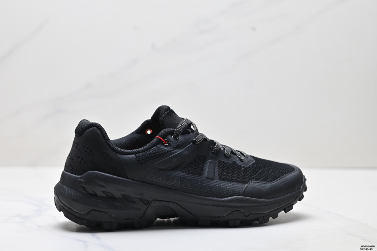 MAMMUT Sertig II Low GTX: Comodidad, Estilo y Agarre en Cada Paso 15 MAMMUT Sertig II Low GTX: Comodidad, Estilo y Agarre en Cada Paso