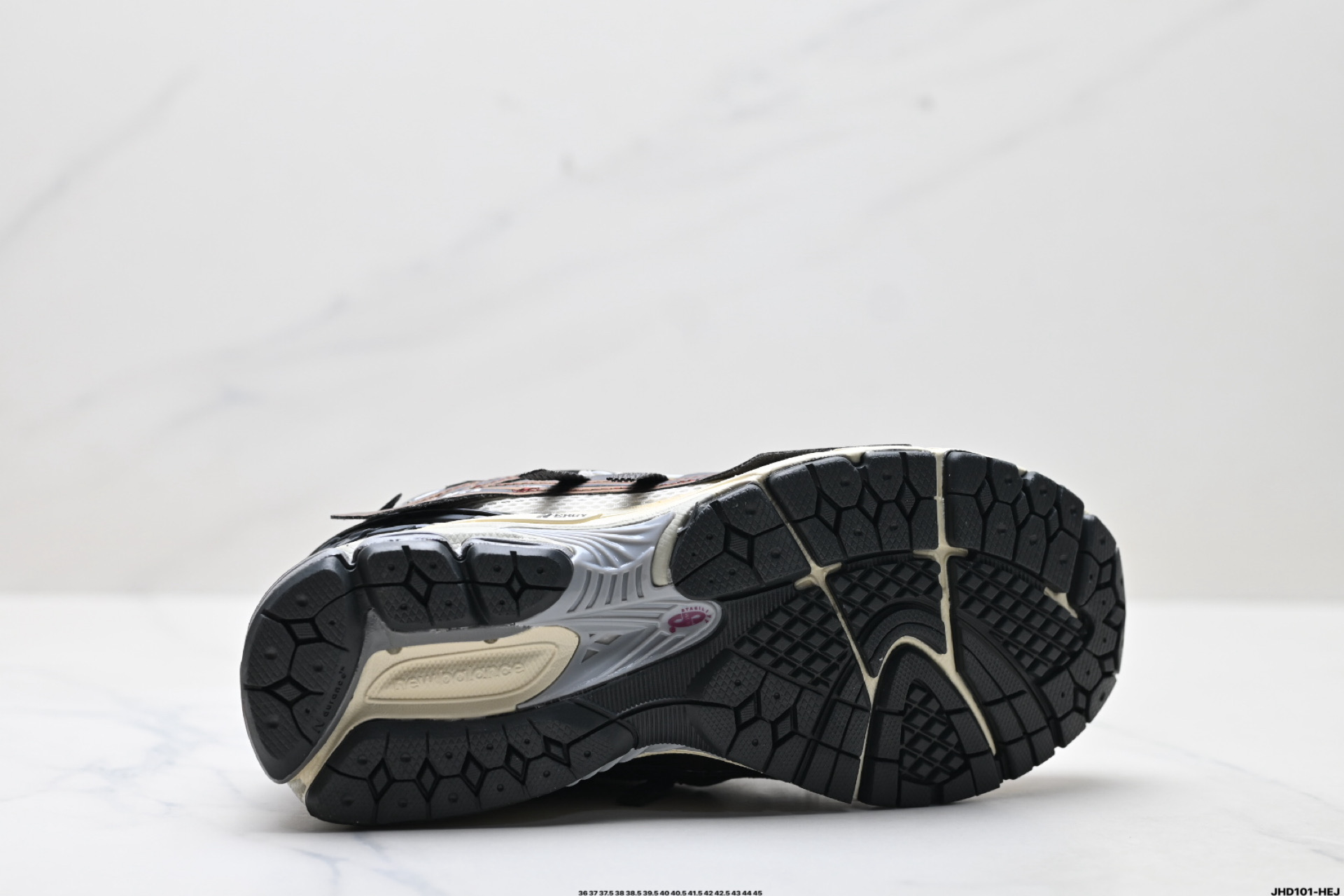 New Balance M1906系列 新百伦 复古单品宝藏老爹鞋款  U1906ANA-莆田鞋,莆田鞋货源,高仿鞋,高仿鞋货源,安福档口,莆田高仿鞋,莆田鞋批发,高仿鞋批发,莆田高仿运动鞋,高仿运动鞋,莆田运动鞋 New Balance M1906系列 新百伦 复古单品宝藏老爹鞋款  U1906ANA