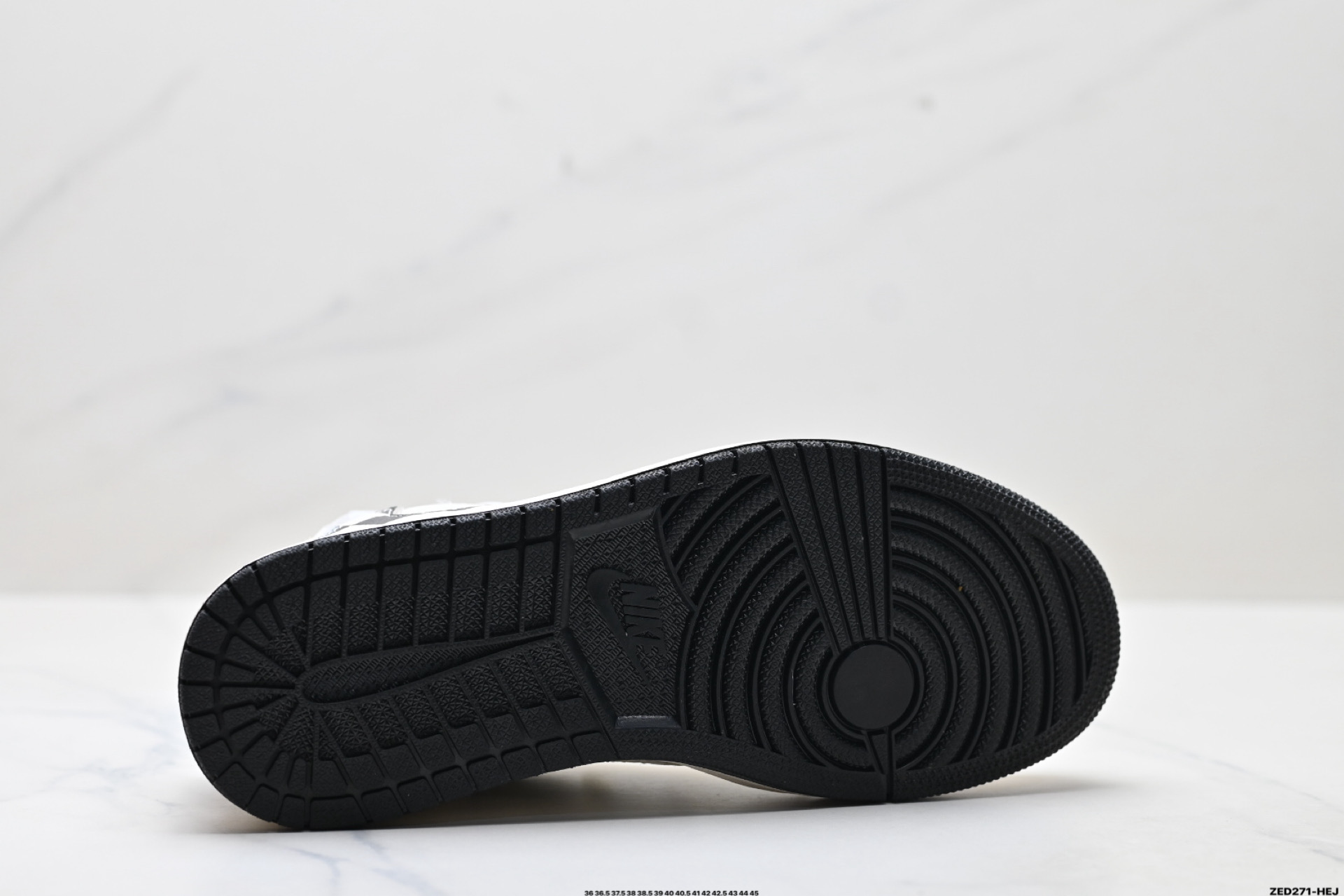 Nike Air Jordan 1 x Travis Scott AJ1倒勾 乔一倒钩 ‘DIY’定制 耐克 低帮文化篮球鞋  LD2028-040-莆田鞋,莆田鞋货源,高仿鞋,高仿鞋货源,安福档口,莆田高仿鞋,莆田鞋批发,高仿鞋批发,莆田高仿运动鞋,高仿运动鞋,莆田运动鞋 Nike Air Jordan 1 x Travis Scott AJ1倒勾 乔一倒钩 ‘DIY’定制 耐克 低帮文化篮球鞋  LD2028-040