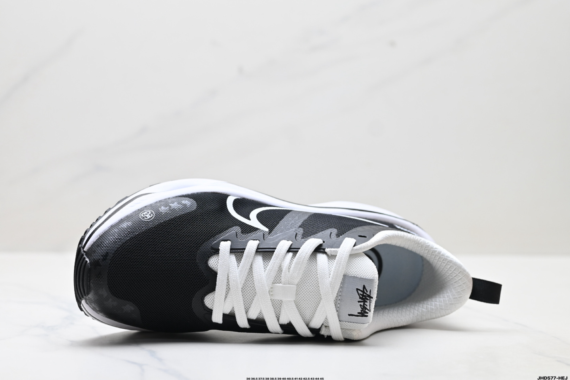 NIKE Air Zoom Plus  CK4318-149