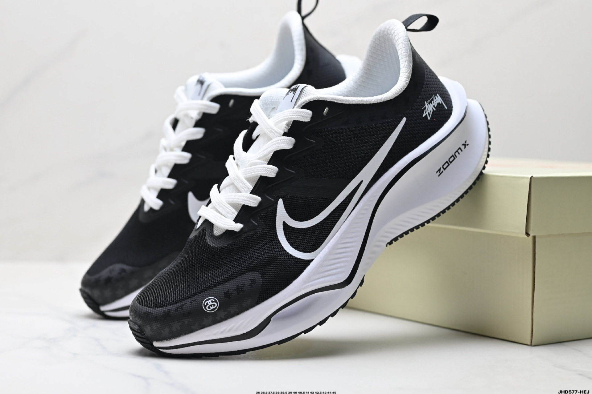 NIKE Air Zoom Plus  CK4318-149