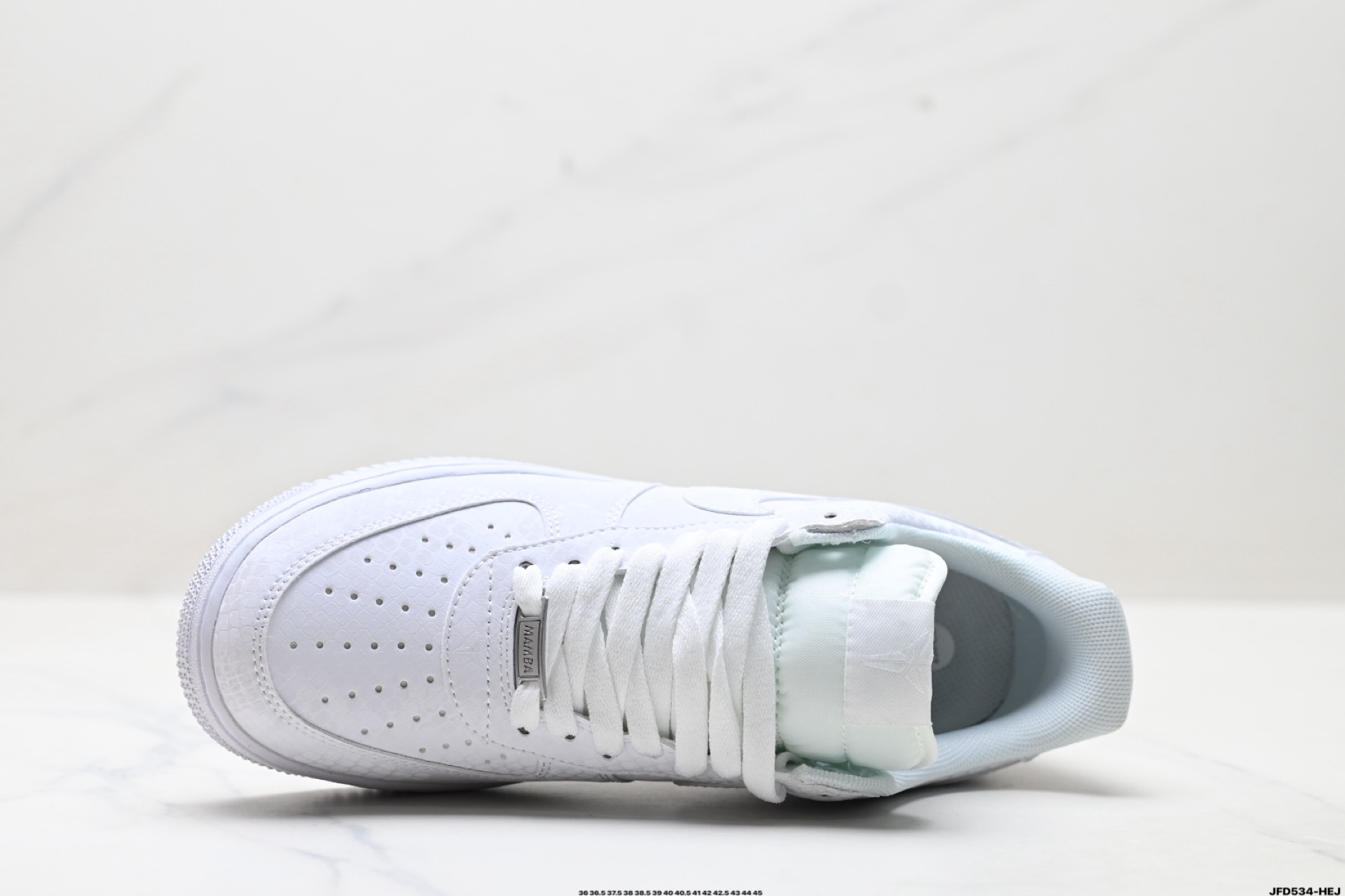 NIKE AIR FORCE 1‘07 IB0018-100-莆田鞋,莆田鞋货源,高仿鞋,高仿鞋货源,安福档口,莆田高仿鞋,莆田鞋批发,高仿鞋批发,莆田高仿运动鞋,高仿运动鞋,莆田运动鞋 NIKE AIR FORCE 1‘07 IB0018-100