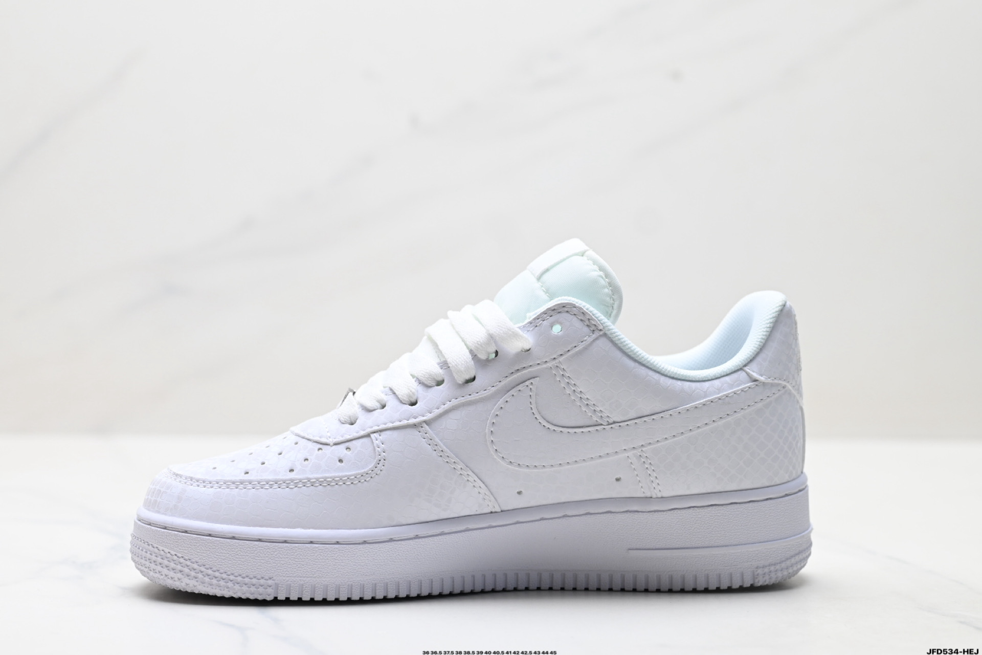 NIKE AIR FORCE 1‘07 IB0018-100-莆田鞋,莆田鞋货源,高仿鞋,高仿鞋货源,安福档口,莆田高仿鞋,莆田鞋批发,高仿鞋批发,莆田高仿运动鞋,高仿运动鞋,莆田运动鞋 NIKE AIR FORCE 1‘07 IB0018-100