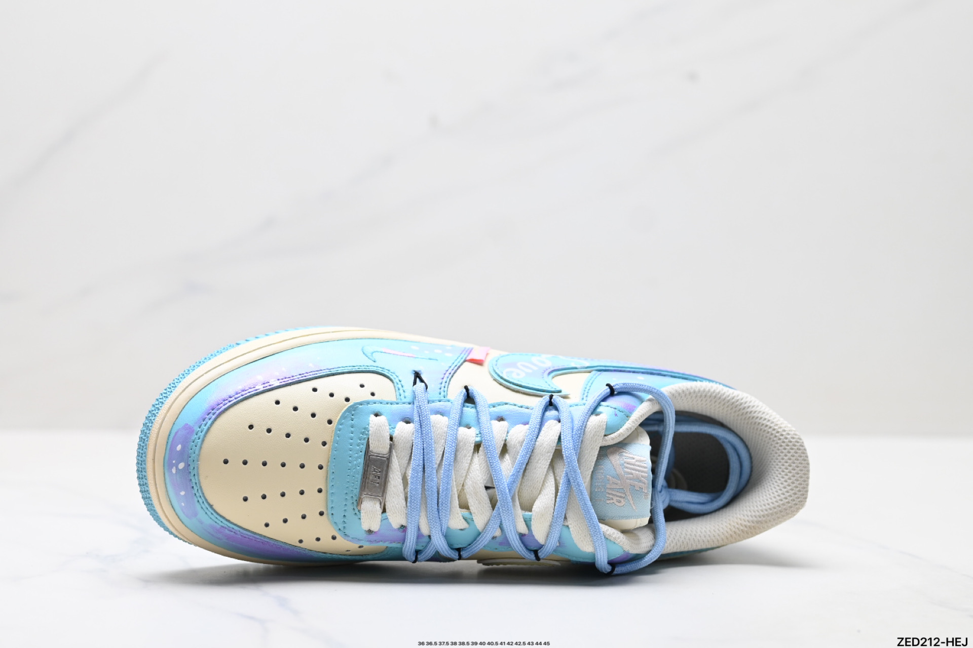 NIKE AIR FORCE 1‘07  XL2332-555