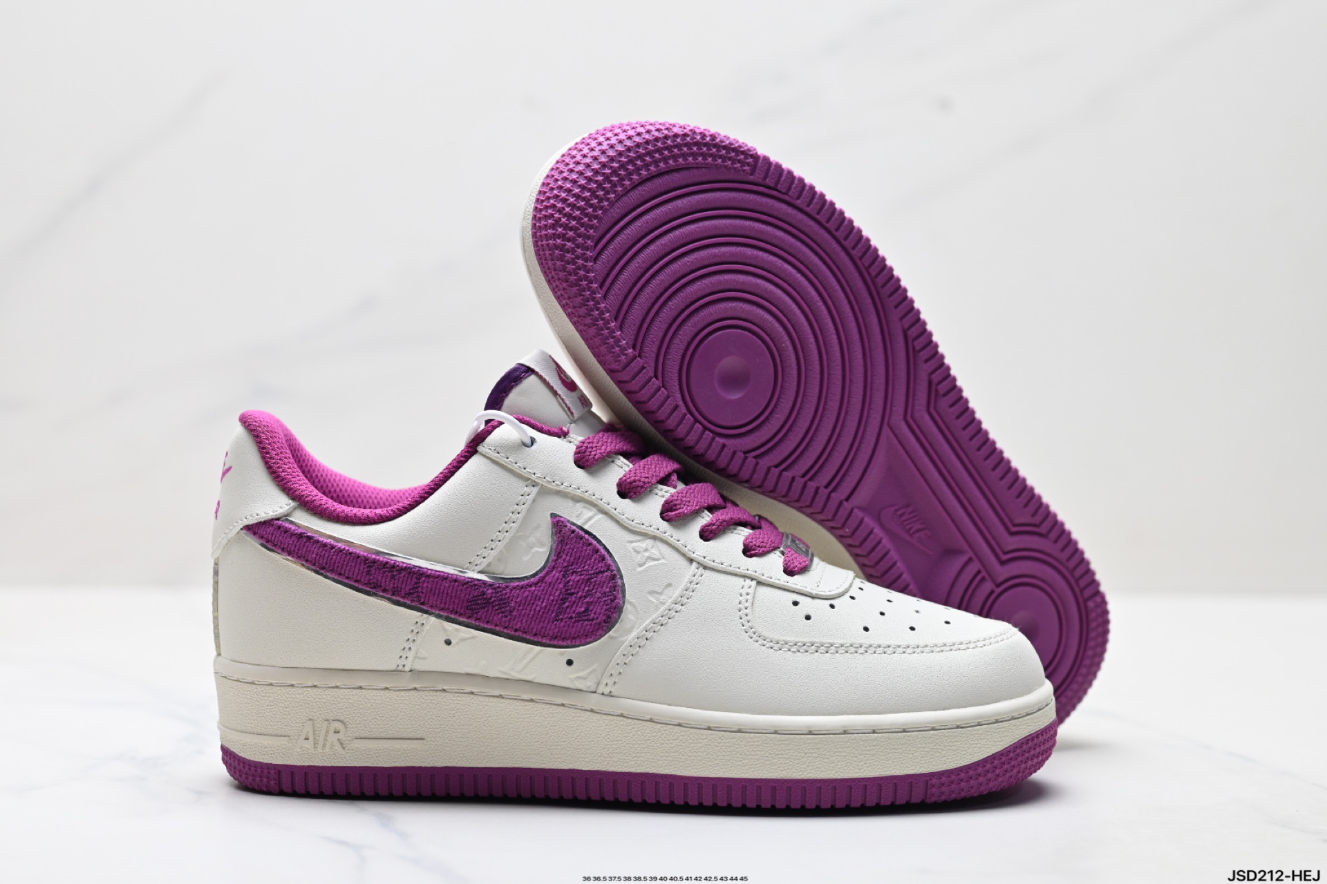 NIKE AIR FORCE 1‘07  LV0506-066