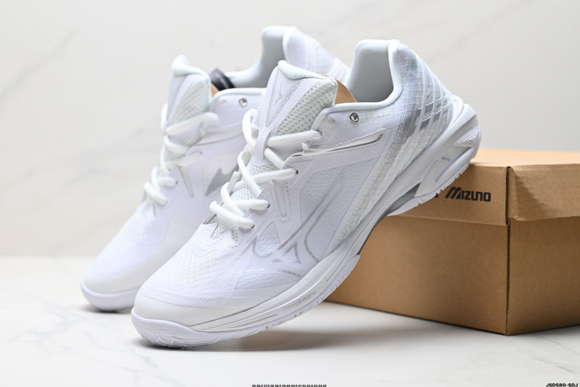 Mizuno美津浓 WAVE CLAW 3 舒适百搭 减震防滑耐磨 低帮羽毛球鞋 71GA24