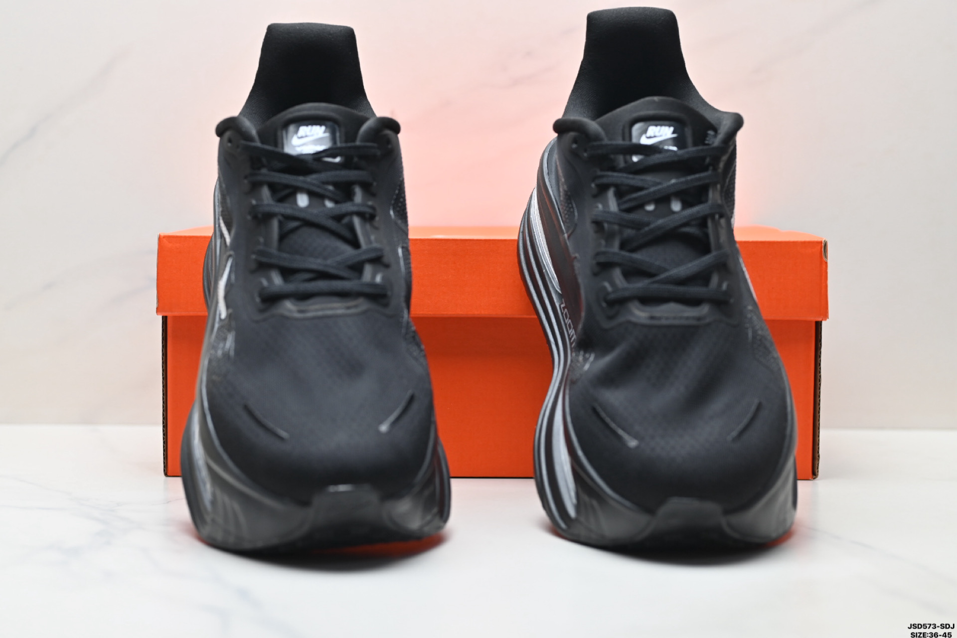 Nike VOMERO PREMIUM 耐克 舒适减震防滑 低帮跑步鞋 FN8453-004-莆田鞋,莆田鞋货源,高仿鞋,高仿鞋货源,安福档口,莆田高仿鞋,莆田鞋批发,高仿鞋批发,莆田高仿运动鞋,高仿运动鞋,莆田运动鞋 Nike VOMERO PREMIUM 耐克 舒适减震防滑 低帮跑步鞋 FN8453-004