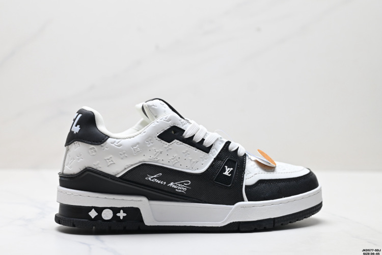 Louis Vuitton Trainer סניקרס שחור לבן - נוחות ואופנה יוקרתית 1 Louis Vuitton Trainer סניקרס שחור לבן – נוחות ואופנה יוקרתית
