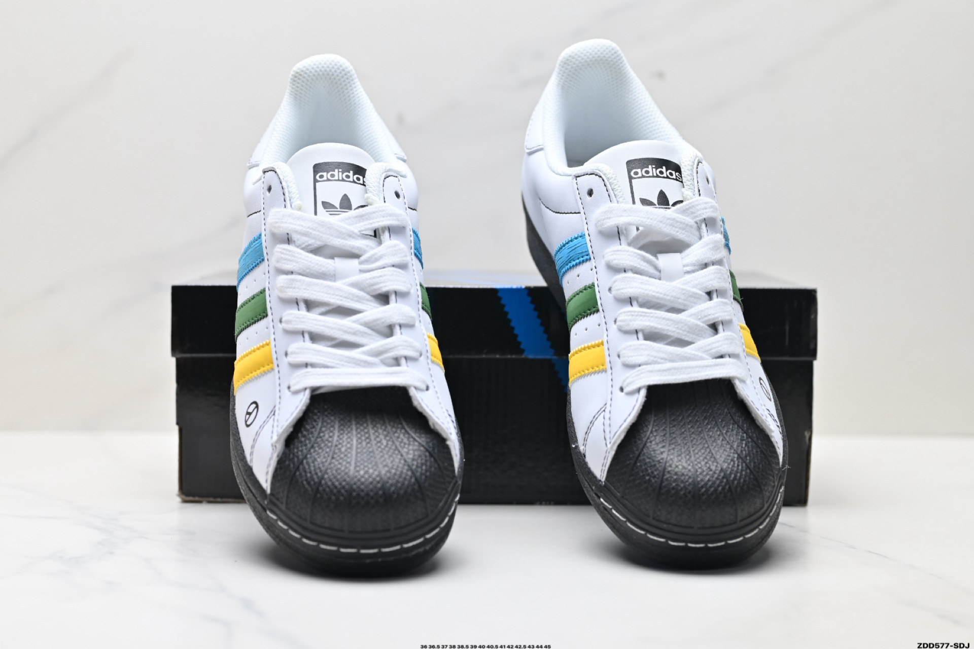 Adidas Originals Superstar 'DIY' Zapatillas Casuales para Hombre y Mujer 8 i1753978480419 1840 0 6
