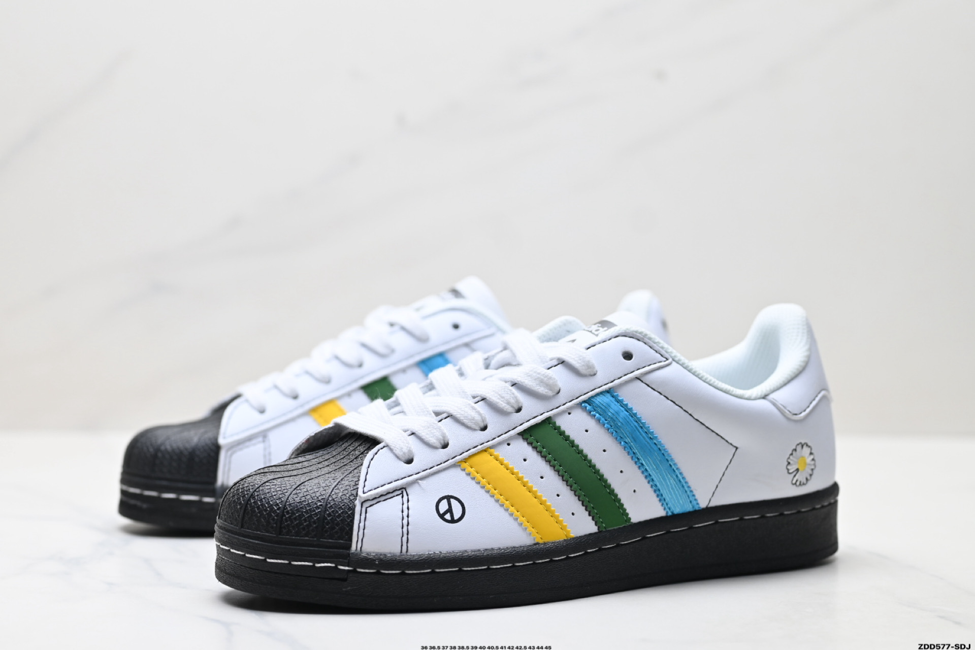 Adidas Originals Superstar 'DIY' Zapatillas Casuales para Hombre y Mujer 5 i1753978480420 3506 0 3