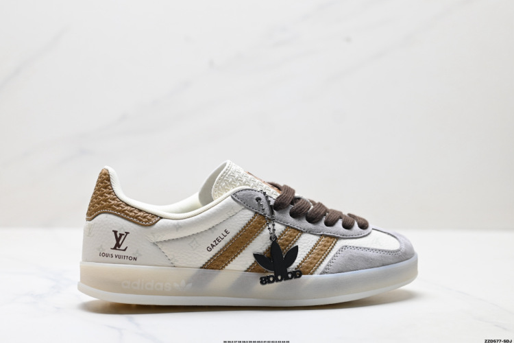 Adidas Originals Gazelle Indoor 'DIY' - שילוב מנצח של סטייל ונוחות! 1 Adidas Originals Gazelle Indoor ‘DIY’ – שילוב מנצח של סטייל ונוחות!