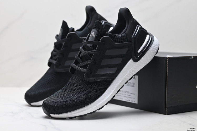Adidas Ultraboost 20: נעלי ריצה יומיומיות עם תמיכה ונוחות מקסימלית 1 Adidas Ultraboost 20: נעלי ריצה יומיומיות עם תמיכה ונוחות מקסימלית