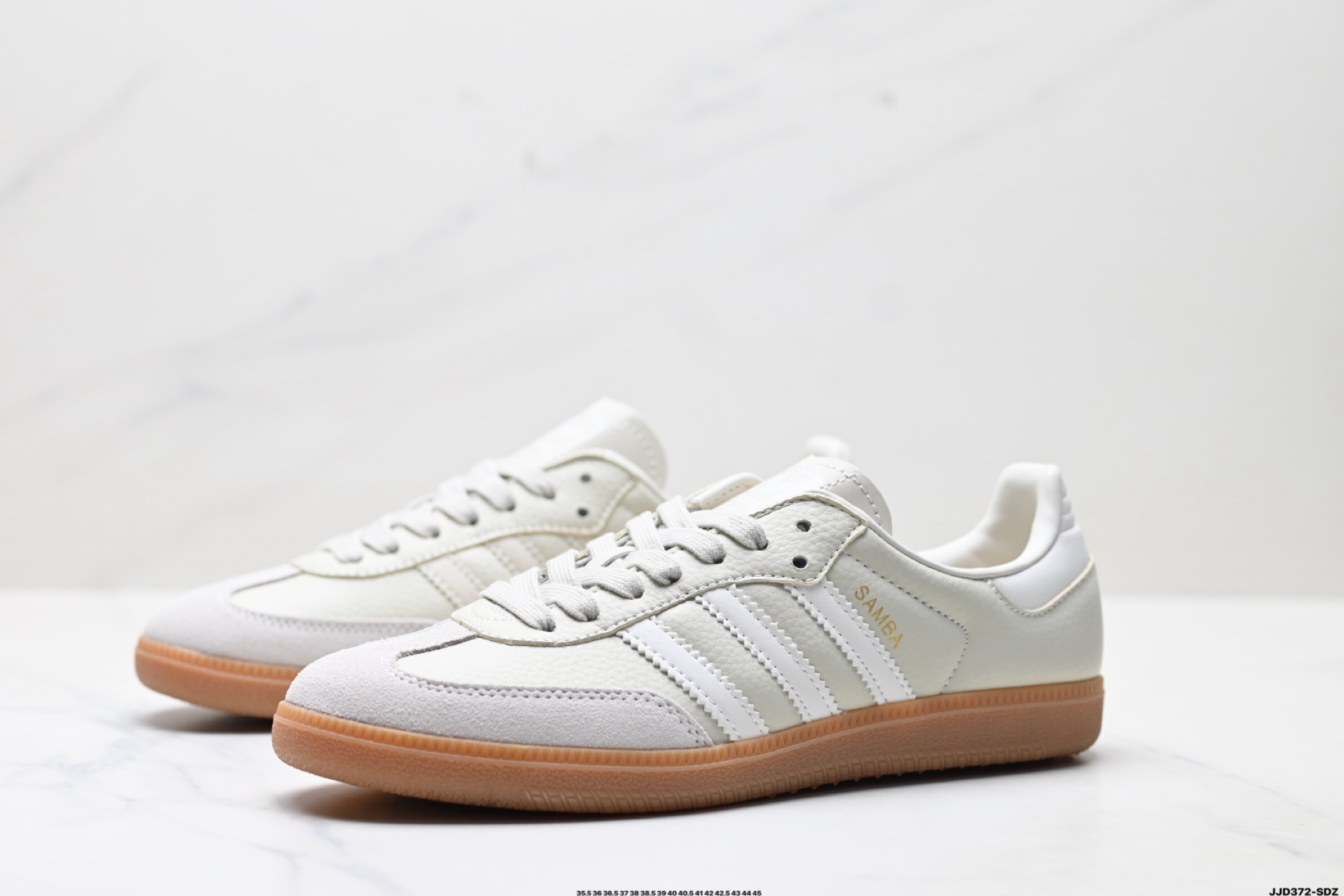 AdidOriginals Samba 桑巴舞系列阿迪达斯 三叶草 绅士德训足球风百搭低帮休闲运动板鞋 IE7013-莆田鞋,莆田鞋货源,高仿鞋,高仿鞋货源,安福档口,莆田高仿鞋,莆田鞋批发,高仿鞋批发,莆田高仿运动鞋,高仿运动鞋,莆田运动鞋 AdidOriginals Samba 桑巴舞系列阿迪达斯 三叶草 绅士德训足球风百搭低帮休闲运动板鞋 IE7013