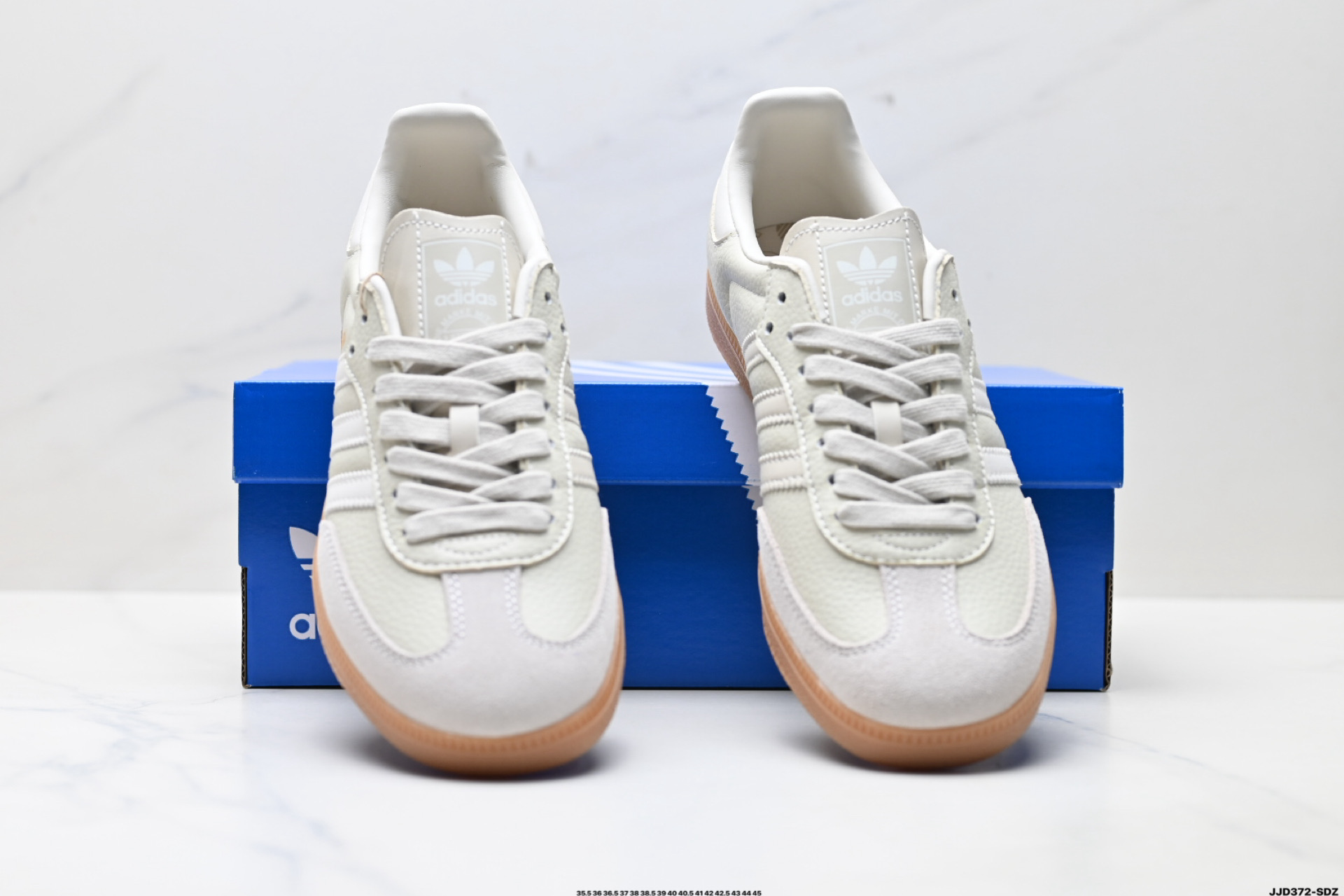 AdidOriginals Samba 桑巴舞系列阿迪达斯 三叶草 绅士德训足球风百搭低帮休闲运动板鞋 IE7013-莆田鞋,莆田鞋货源,高仿鞋,高仿鞋货源,安福档口,莆田高仿鞋,莆田鞋批发,高仿鞋批发,莆田高仿运动鞋,高仿运动鞋,莆田运动鞋 AdidOriginals Samba 桑巴舞系列阿迪达斯 三叶草 绅士德训足球风百搭低帮休闲运动板鞋 IE7013