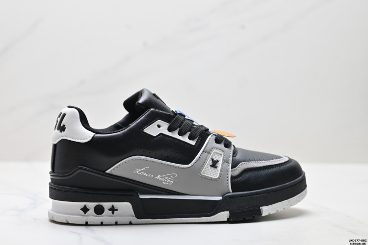 Louis Vuitton Trainer Sneaker: Elegancia y confort en cada paso. 25 Louis Vuitton Trainer Sneaker: Elegancia y confort en cada paso.