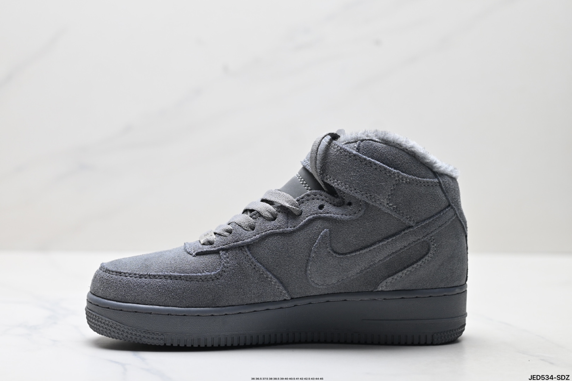 Nike Air Force 1 Mid 07: Comodidad y estilo urbano en cada paso 4 i1754063623649 9488 0 2