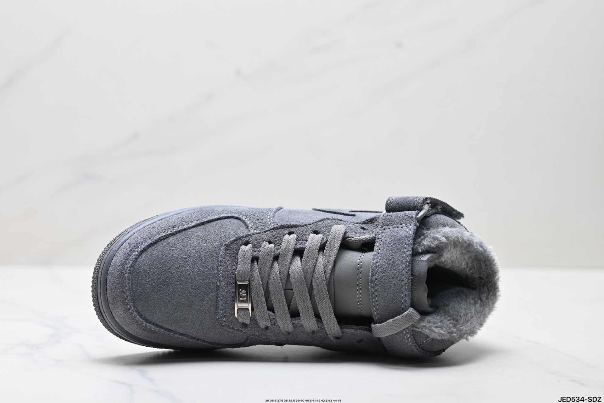 Nike Air Force 1 Mid 07: Comodidad y estilo urbano en cada paso 3 i1754063624885 1851 0 1