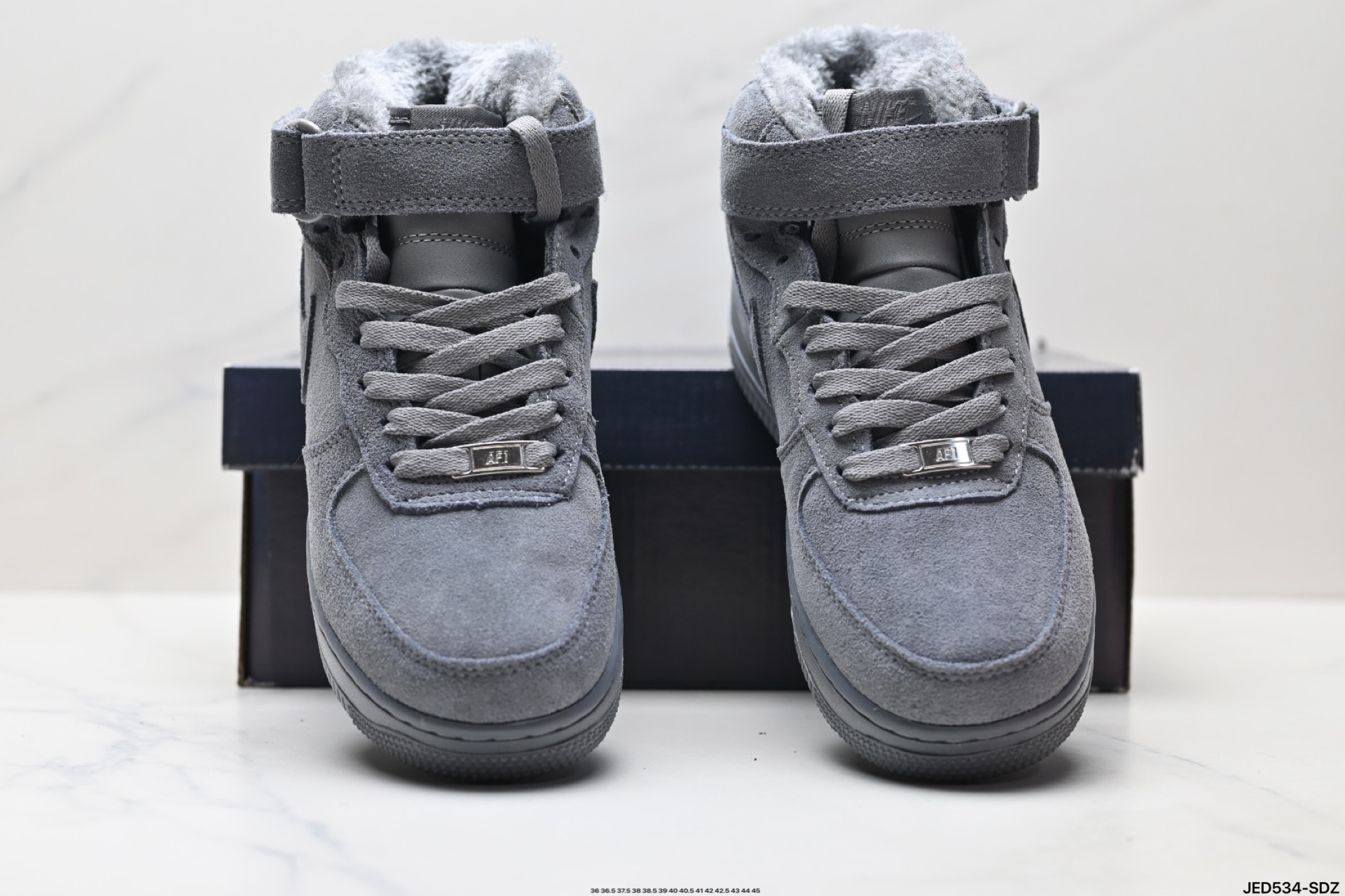 Nike Air Force 1 Mid 07: Comodidad y estilo urbano en cada paso 8 i1754063624886 2176 0 6
