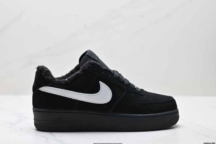 Nike Air Force 1 '07: Comodidad y Estilo en Cada Paso 1 Nike Air Force 1 ’07: Comodidad y Estilo en Cada Paso