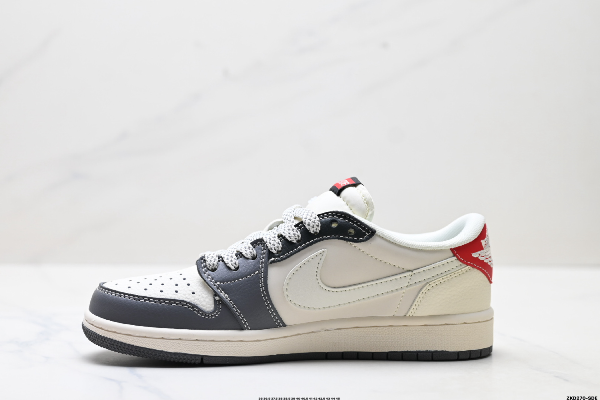 Nike Air Jordan 1 x Travis Scott AJ1倒勾 乔一倒钩 ‘DIY’定制 耐克 低帮文化篮球鞋  QW5088-201-莆田鞋,莆田鞋货源,高仿鞋,高仿鞋货源,安福档口,莆田高仿鞋,莆田鞋批发,高仿鞋批发,莆田高仿运动鞋,高仿运动鞋,莆田运动鞋 Nike Air Jordan 1 x Travis Scott AJ1倒勾 乔一倒钩 ‘DIY’定制 耐克 低帮文化篮球鞋  QW5088-201