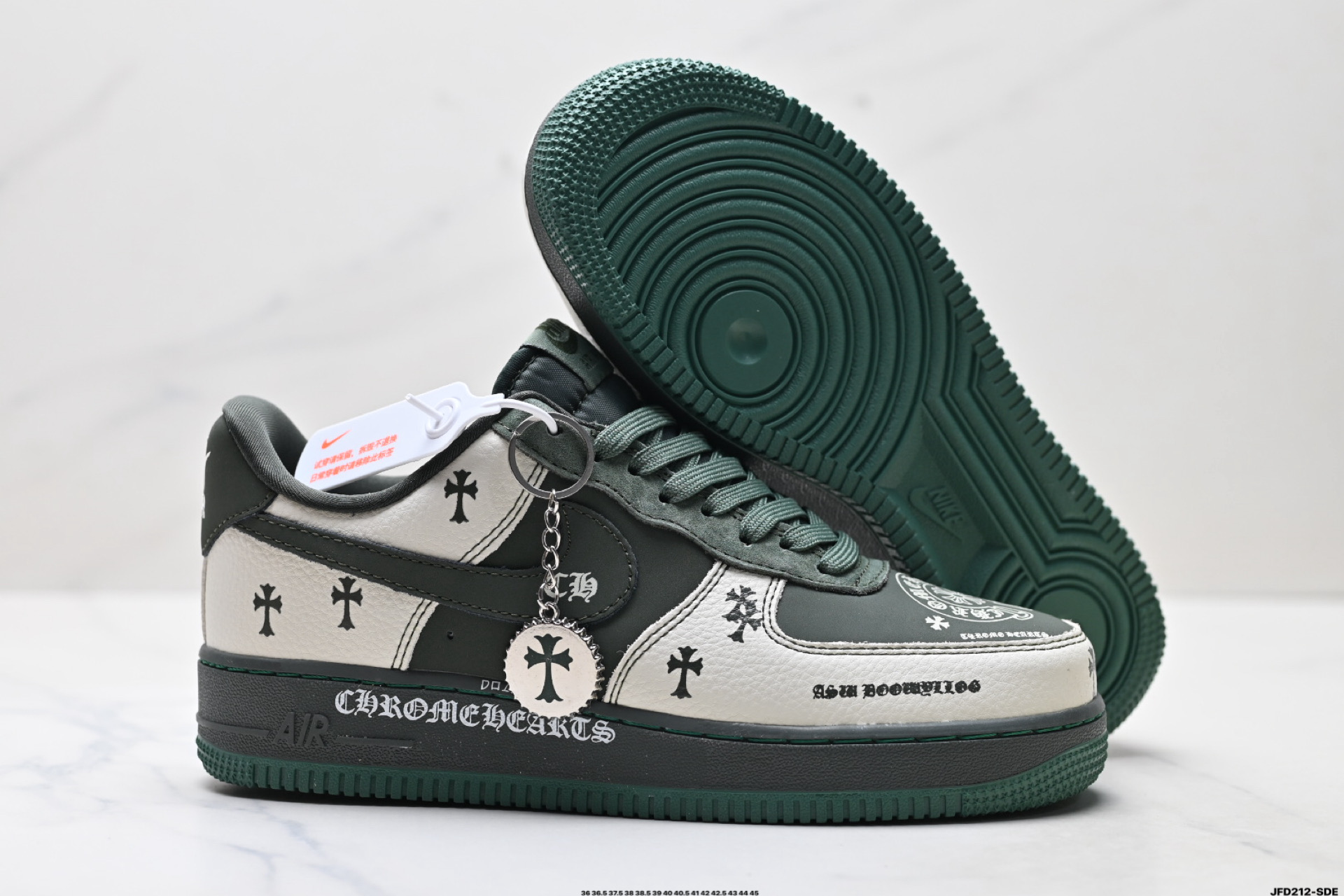 NIKE AIR FORCE 1‘07  KK1988-029