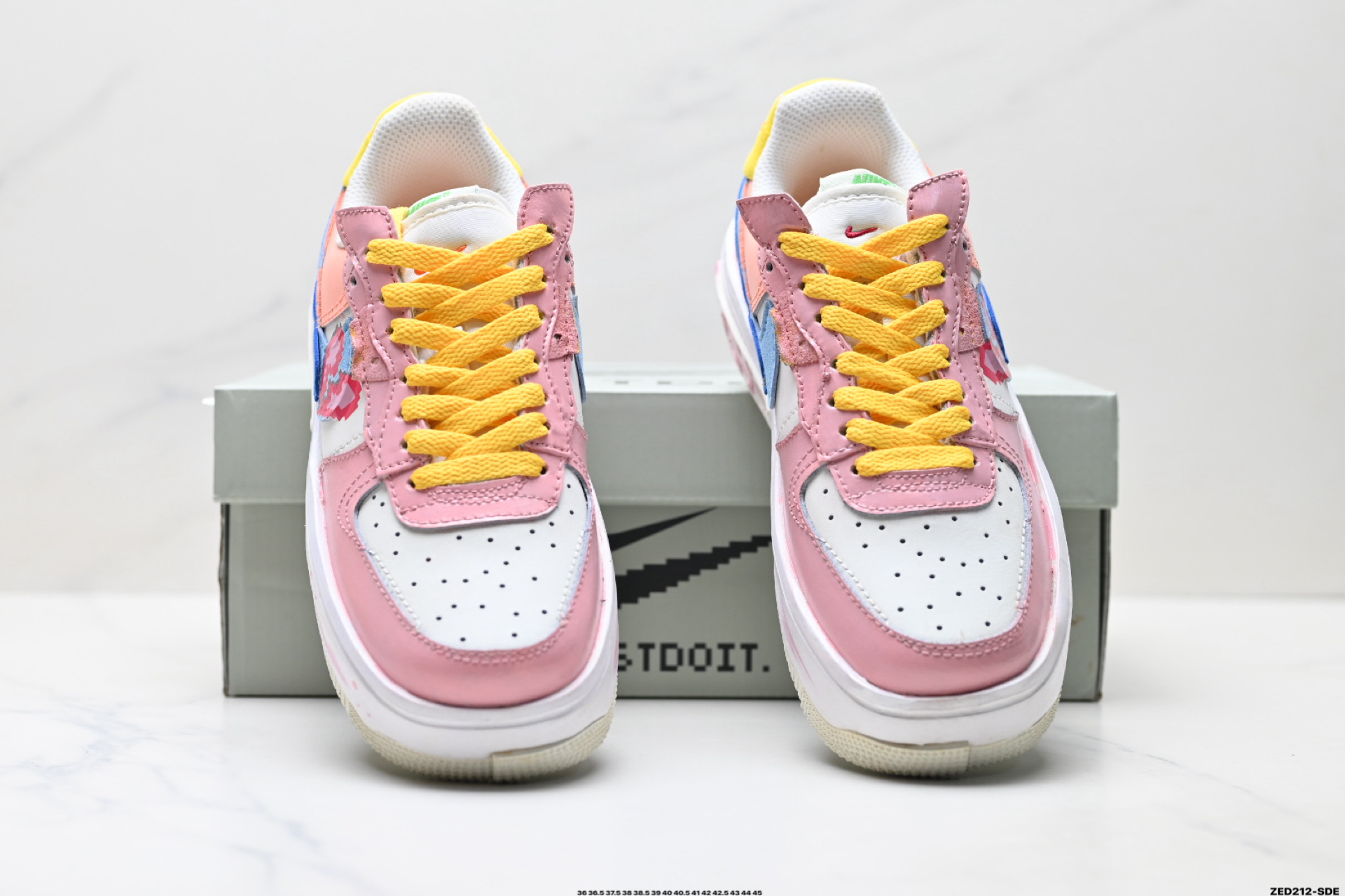 NIKE AIR FORCE 1‘07  DV3211-001