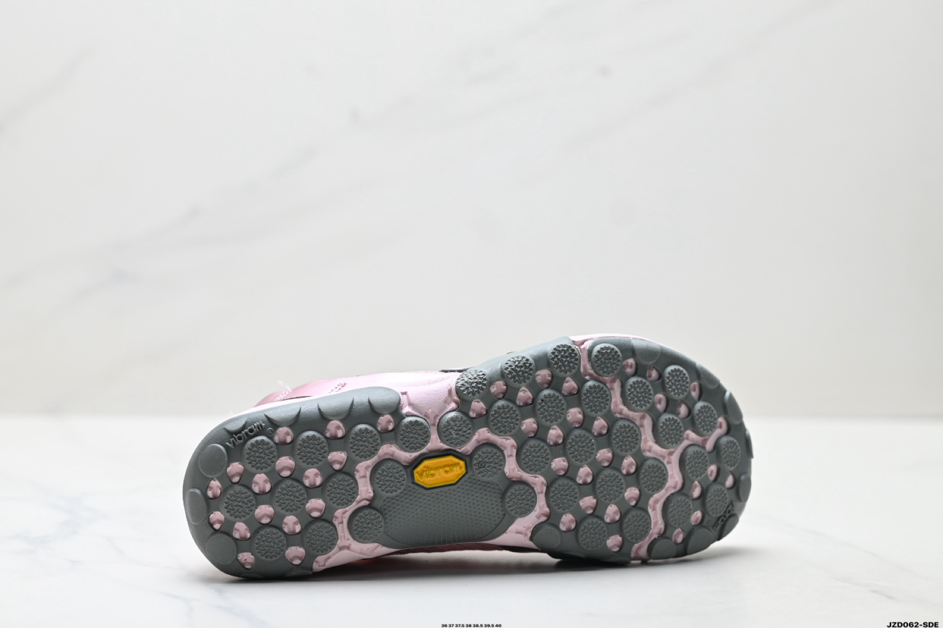 New Balance MT10系列 新百伦 薄底赤足鞋 防滑耐磨平衡轻便 低帮休闲城市通勤跑步鞋 MT10OAA