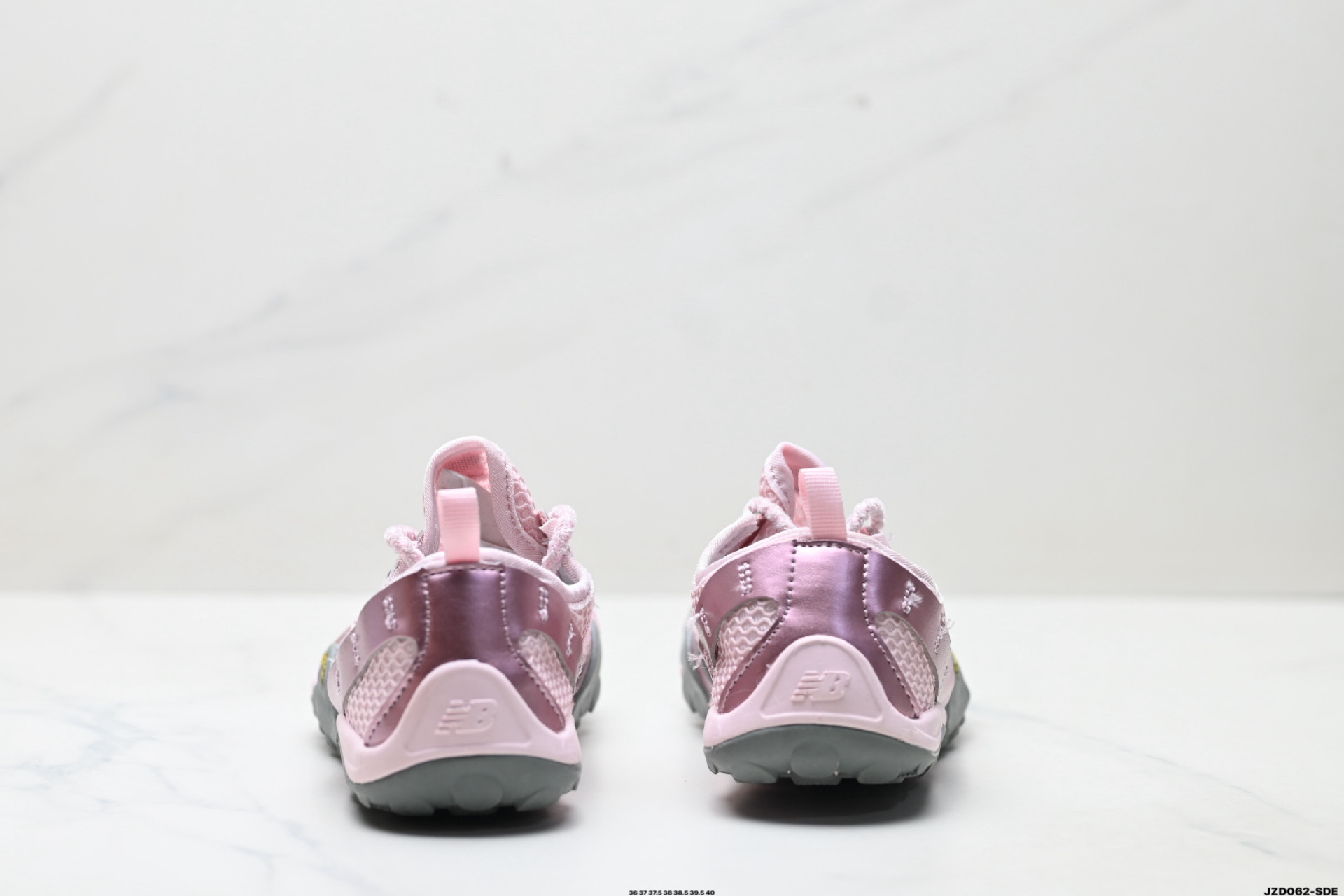 New Balance MT10系列 新百伦 薄底赤足鞋 防滑耐磨平衡轻便 低帮休闲城市通勤跑步鞋 MT10OAA