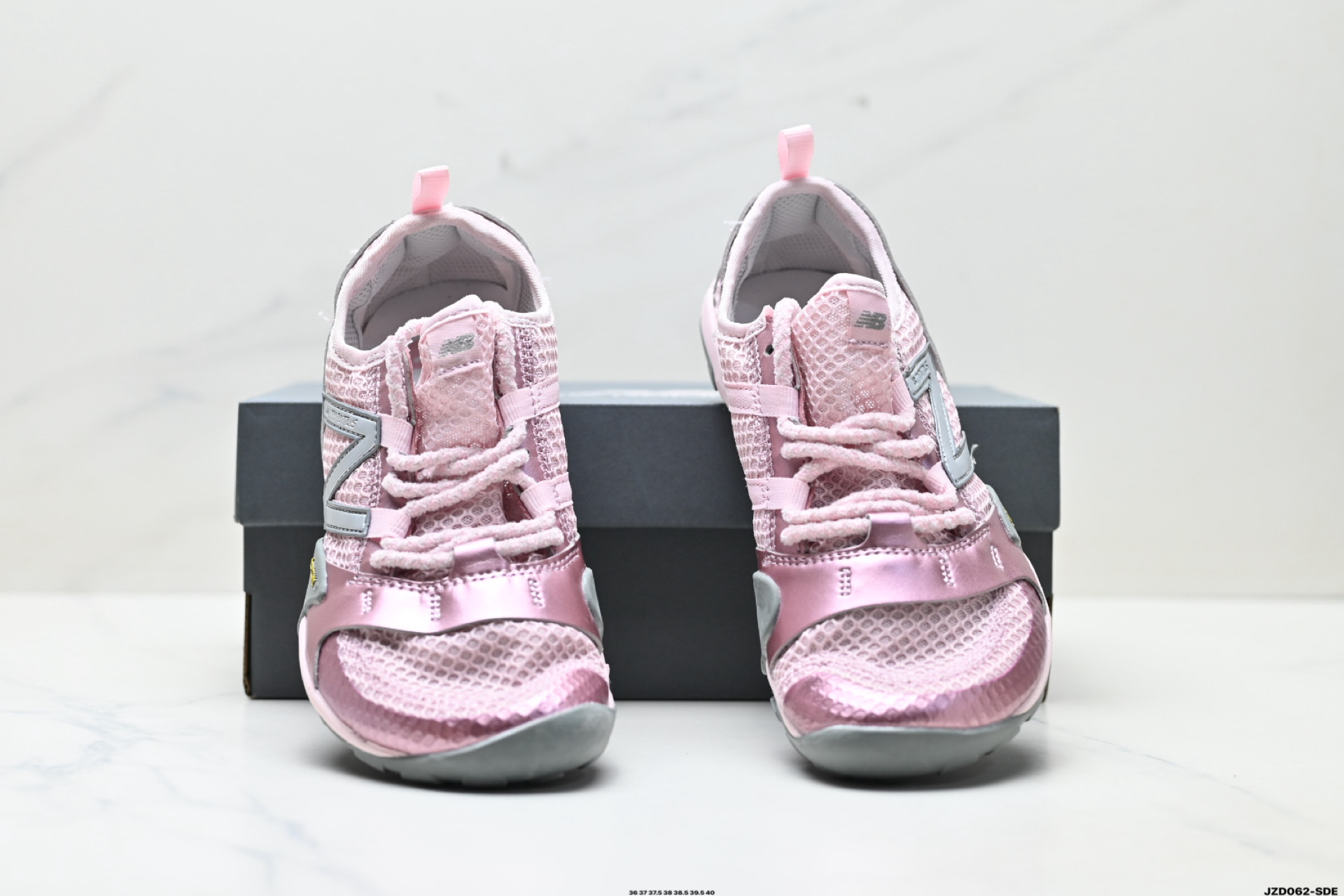 New Balance MT10系列 新百伦 薄底赤足鞋 防滑耐磨平衡轻便 低帮休闲城市通勤跑步鞋 MT10OAA