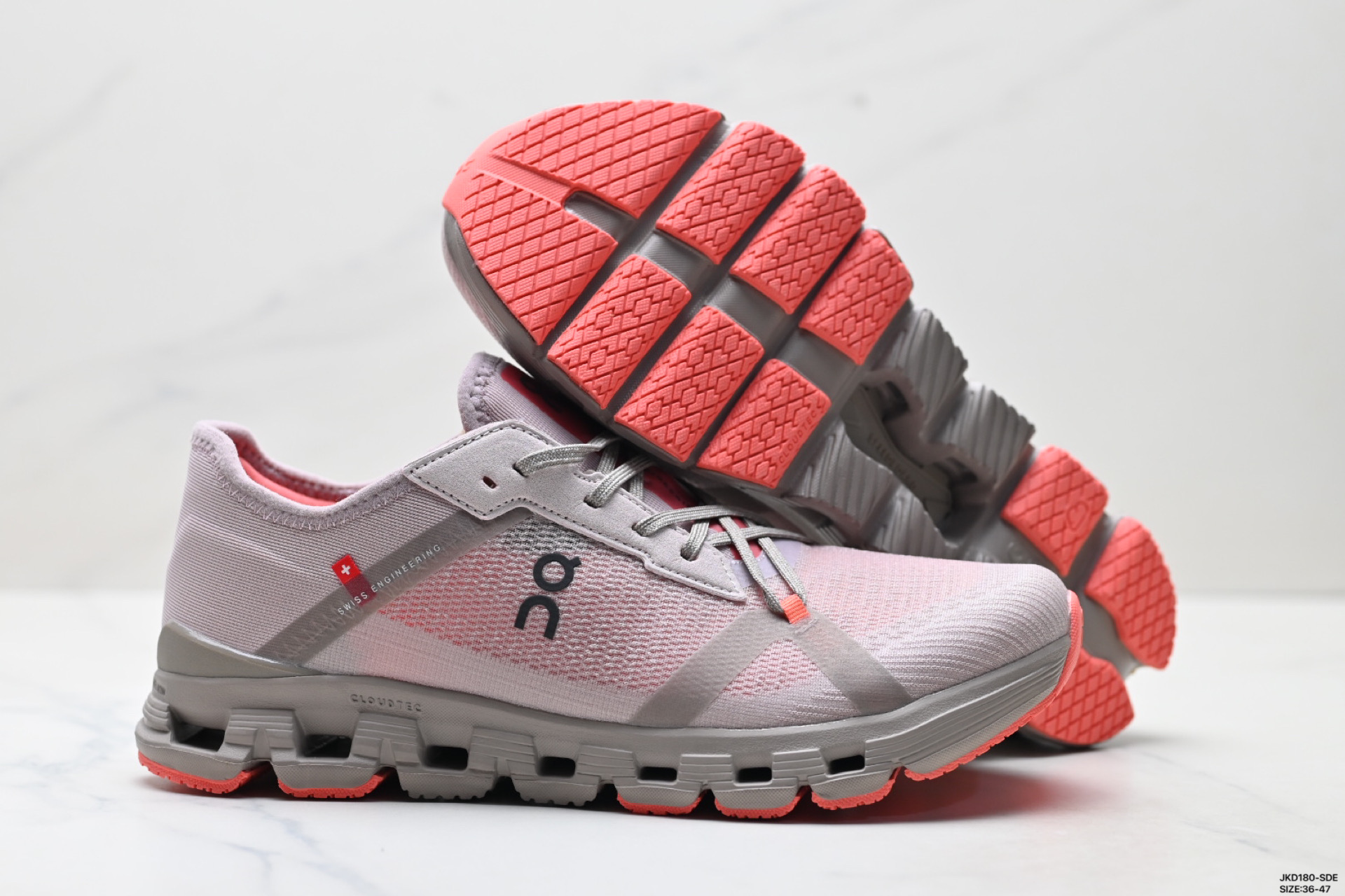 On昂跑 Running Cloud X 4克劳德X系列低帮轻量舒适多功能休闲运动鞋