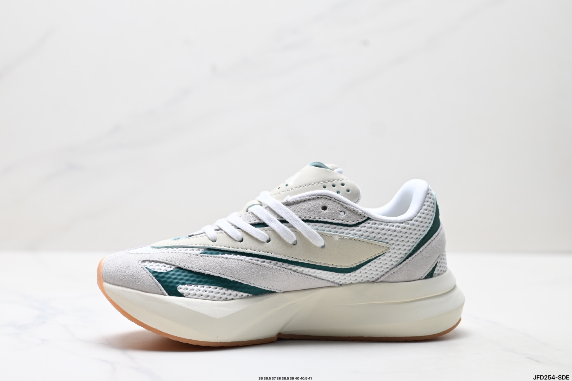 AdidLIGHTBLAZE 舒适防滑 新款阿迪达斯低帮跑步鞋  JH6961-莆田鞋,莆田鞋货源,高仿鞋,高仿鞋货源,安福档口,莆田高仿鞋,莆田鞋批发,高仿鞋批发,莆田高仿运动鞋,高仿运动鞋,莆田运动鞋 AdidLIGHTBLAZE 舒适防滑 新款阿迪达斯低帮跑步鞋  JH6961