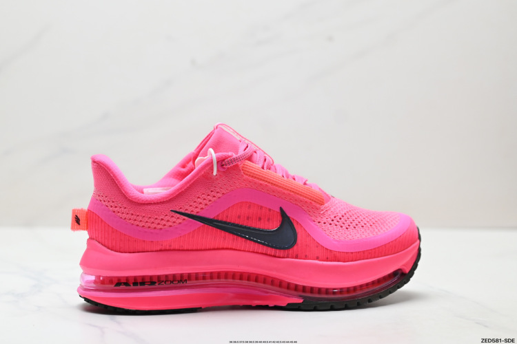 Nike Air Zoom Pegasus Premium: Amortiguación y Estilo para tus Carreras Diarias 15 Nike Air Zoom Pegasus Premium: Amortiguación y Estilo para tus Carreras Diarias